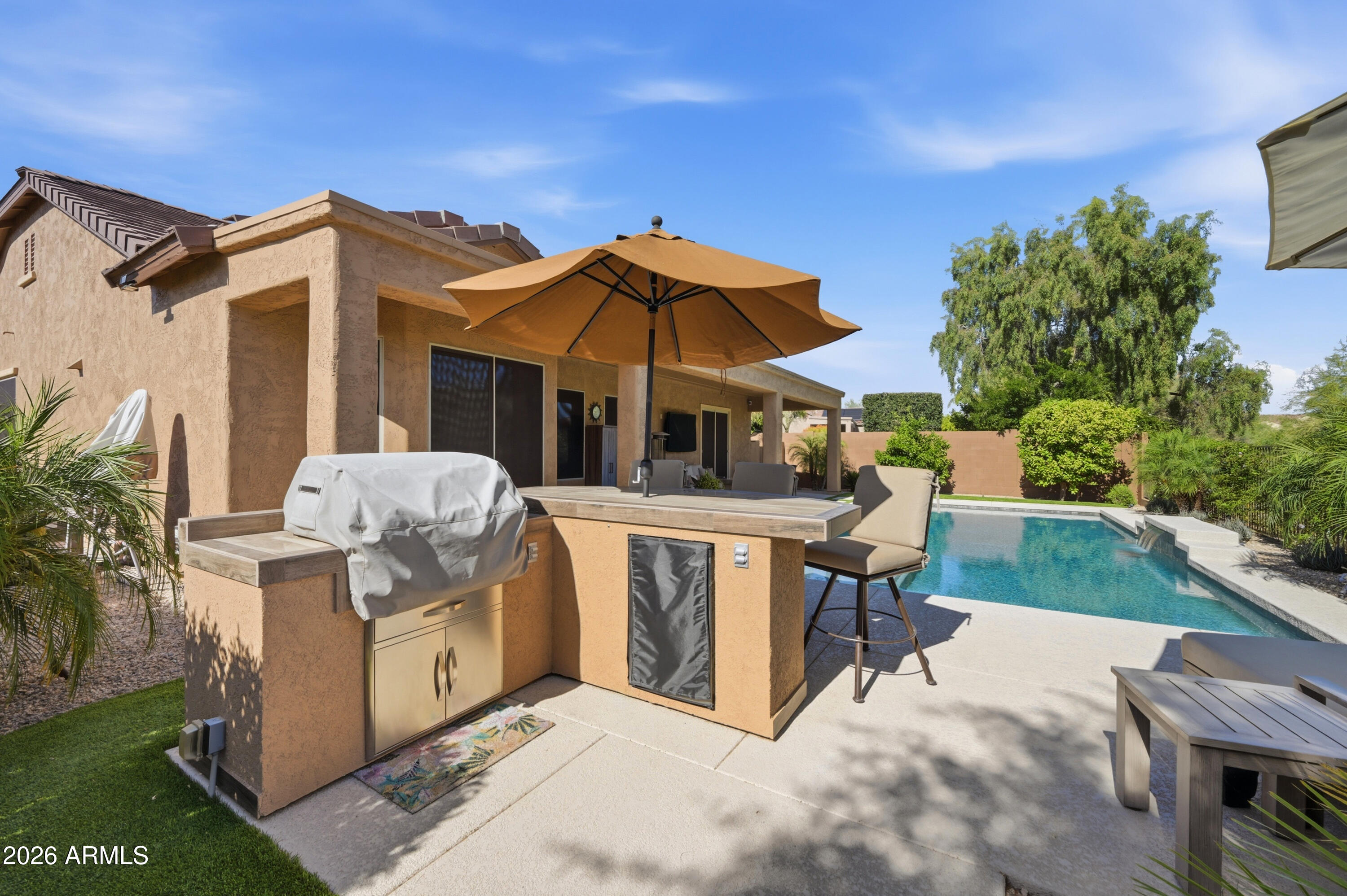 5641 E DESERT FOREST Trail