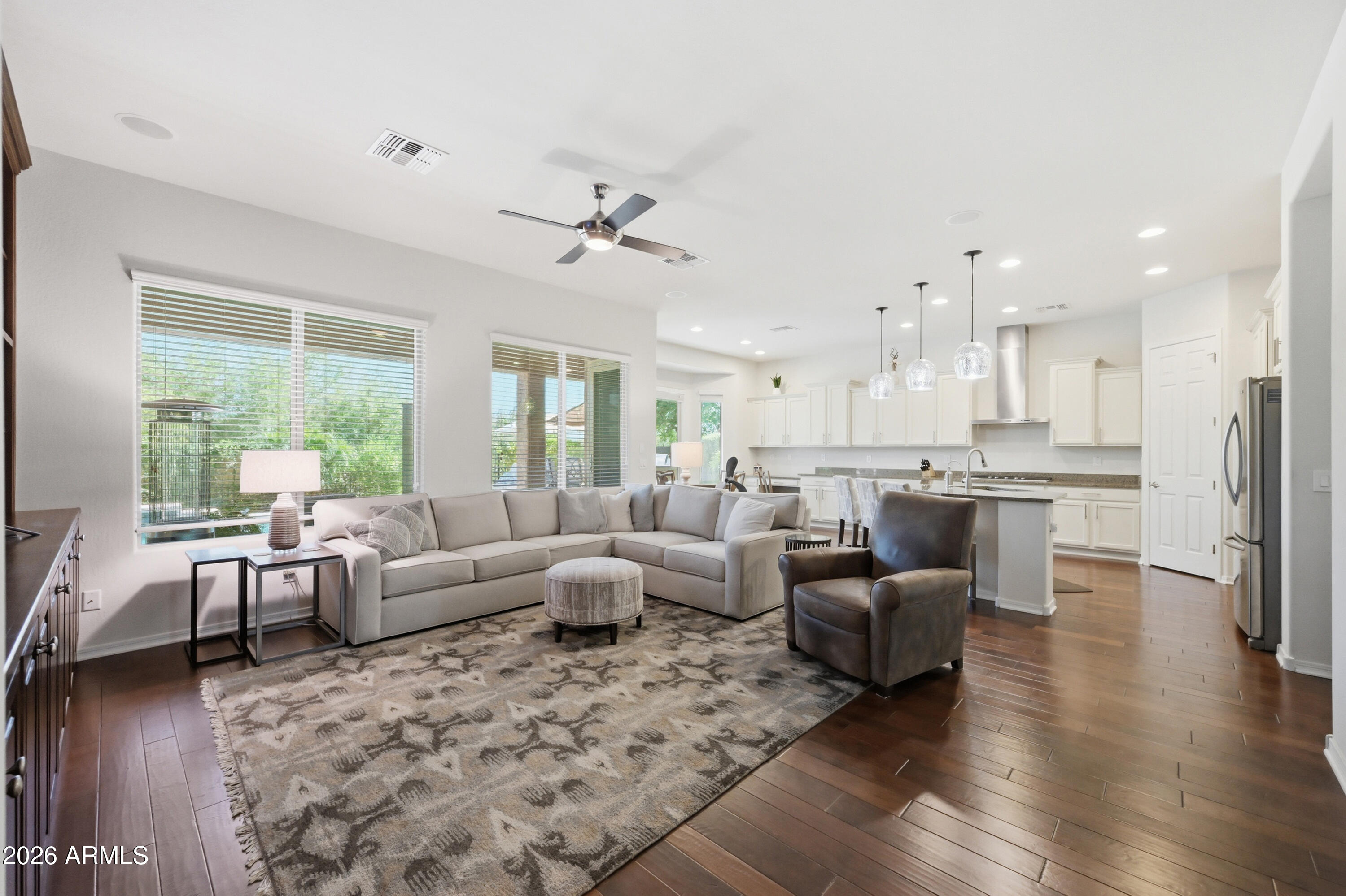 5641 E DESERT FOREST Trail