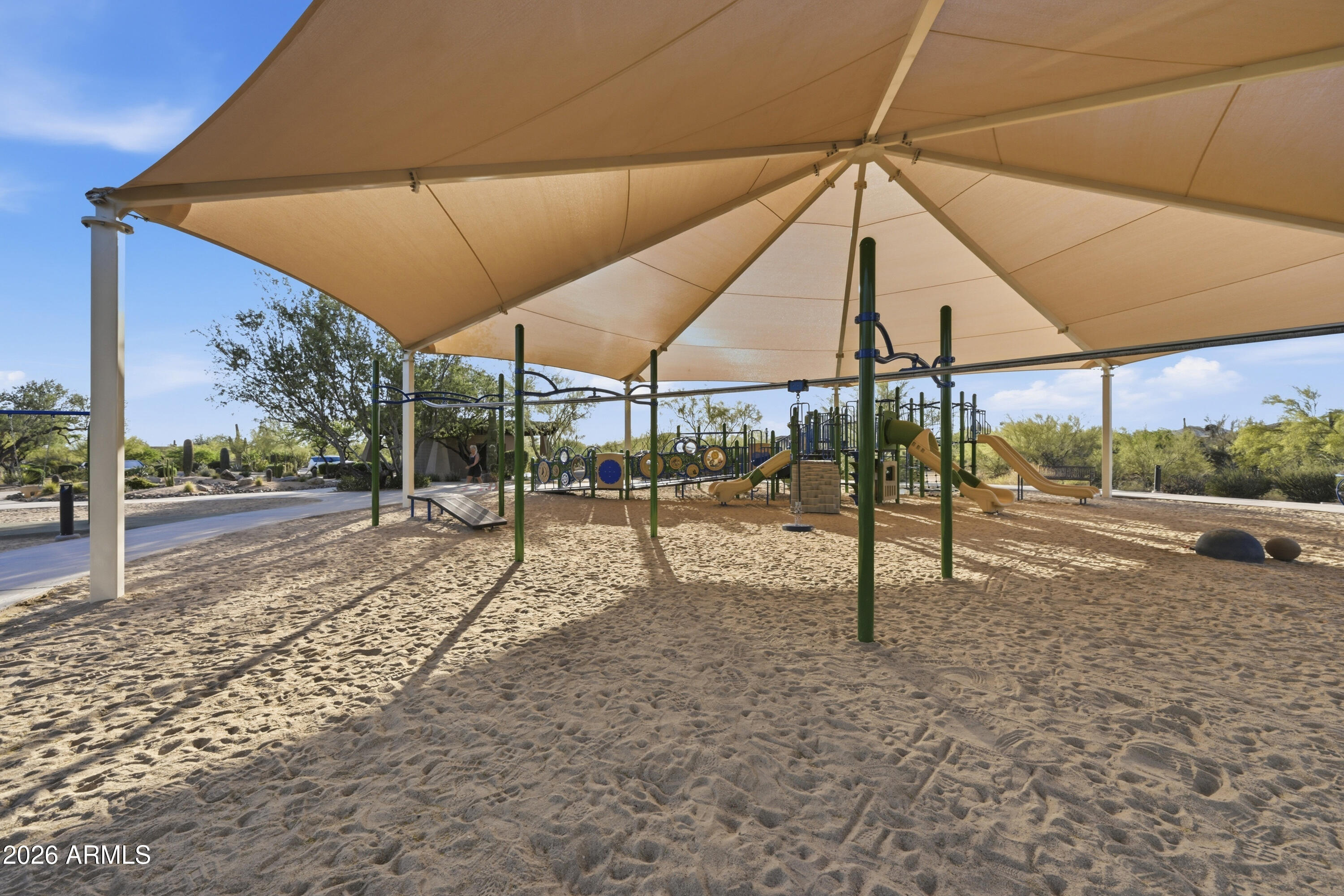 5641 E DESERT FOREST Trail