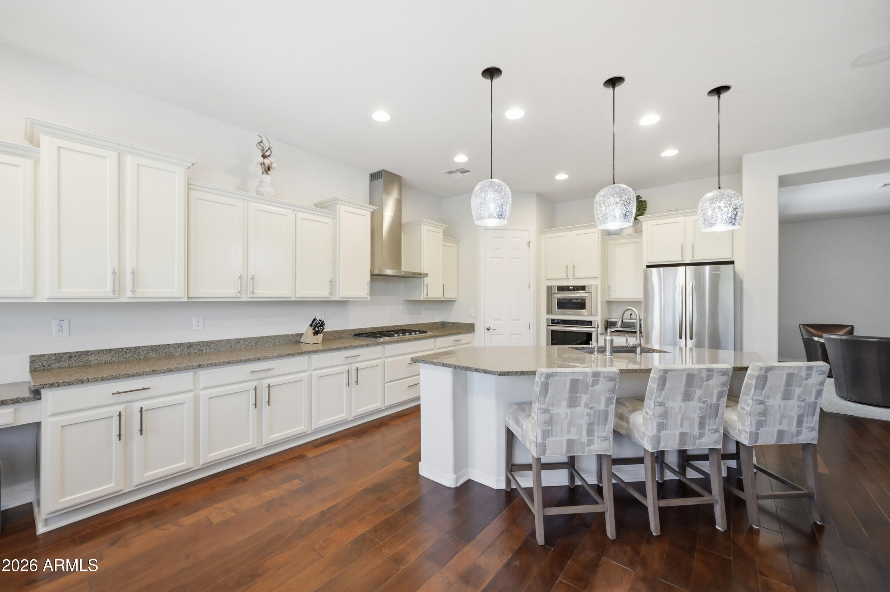 5641 E DESERT FOREST Trail