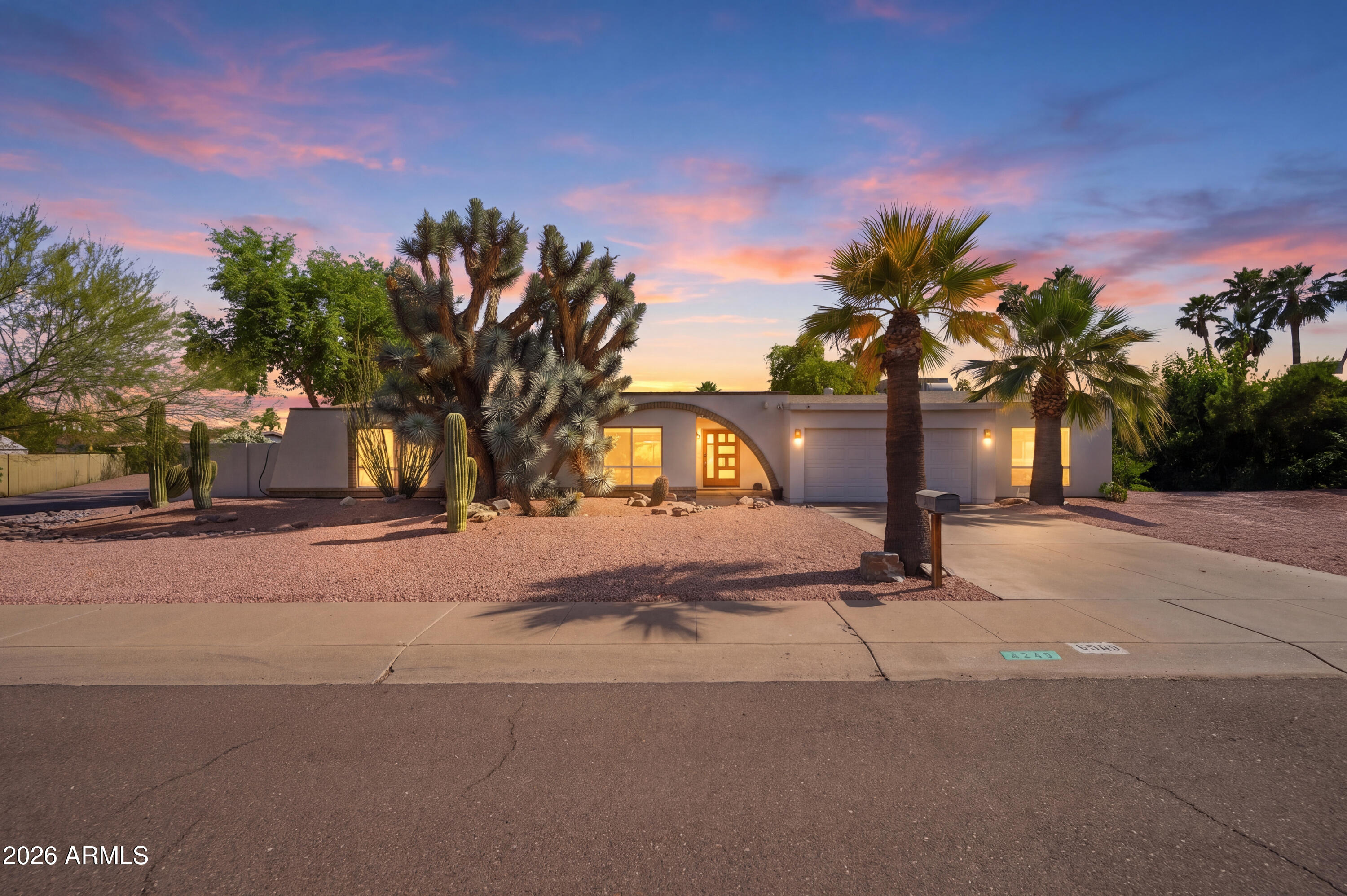 4949 E Shaw Butte Drive
