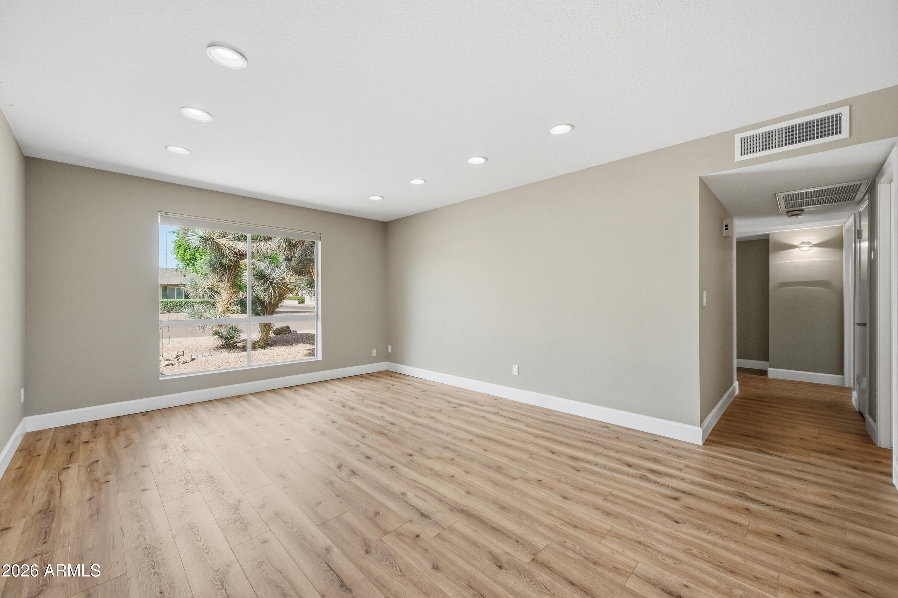 4949 E Shaw Butte Drive