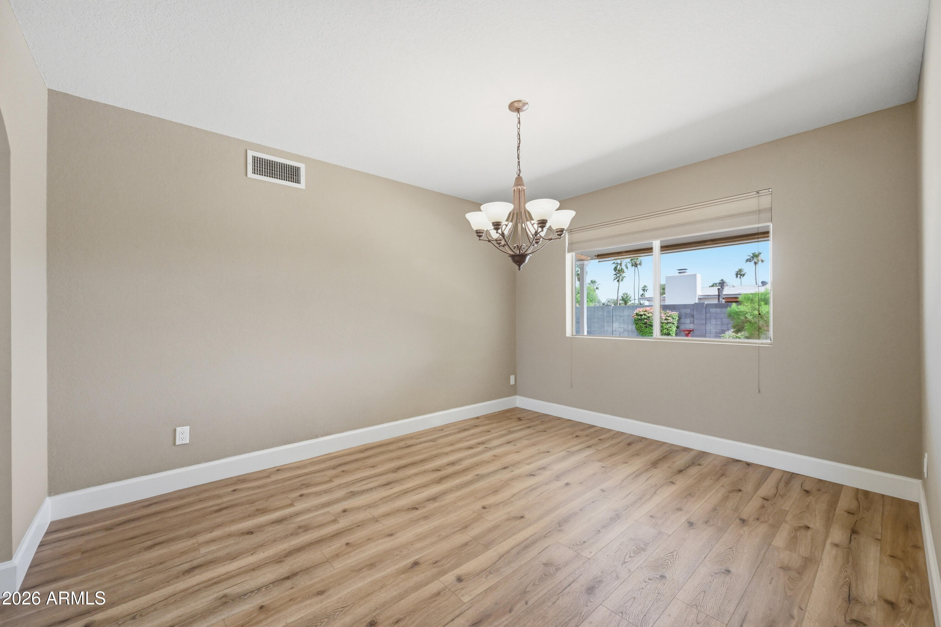 4949 E Shaw Butte Drive