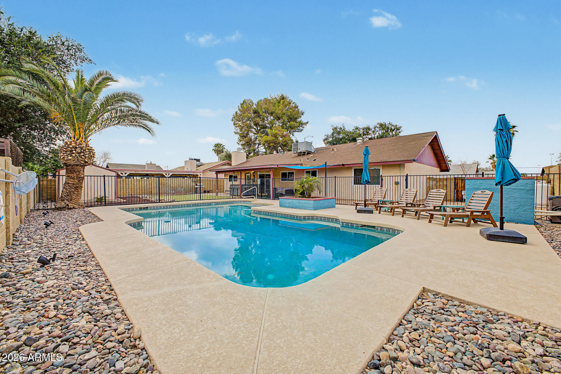 3141 E GABLE Circle