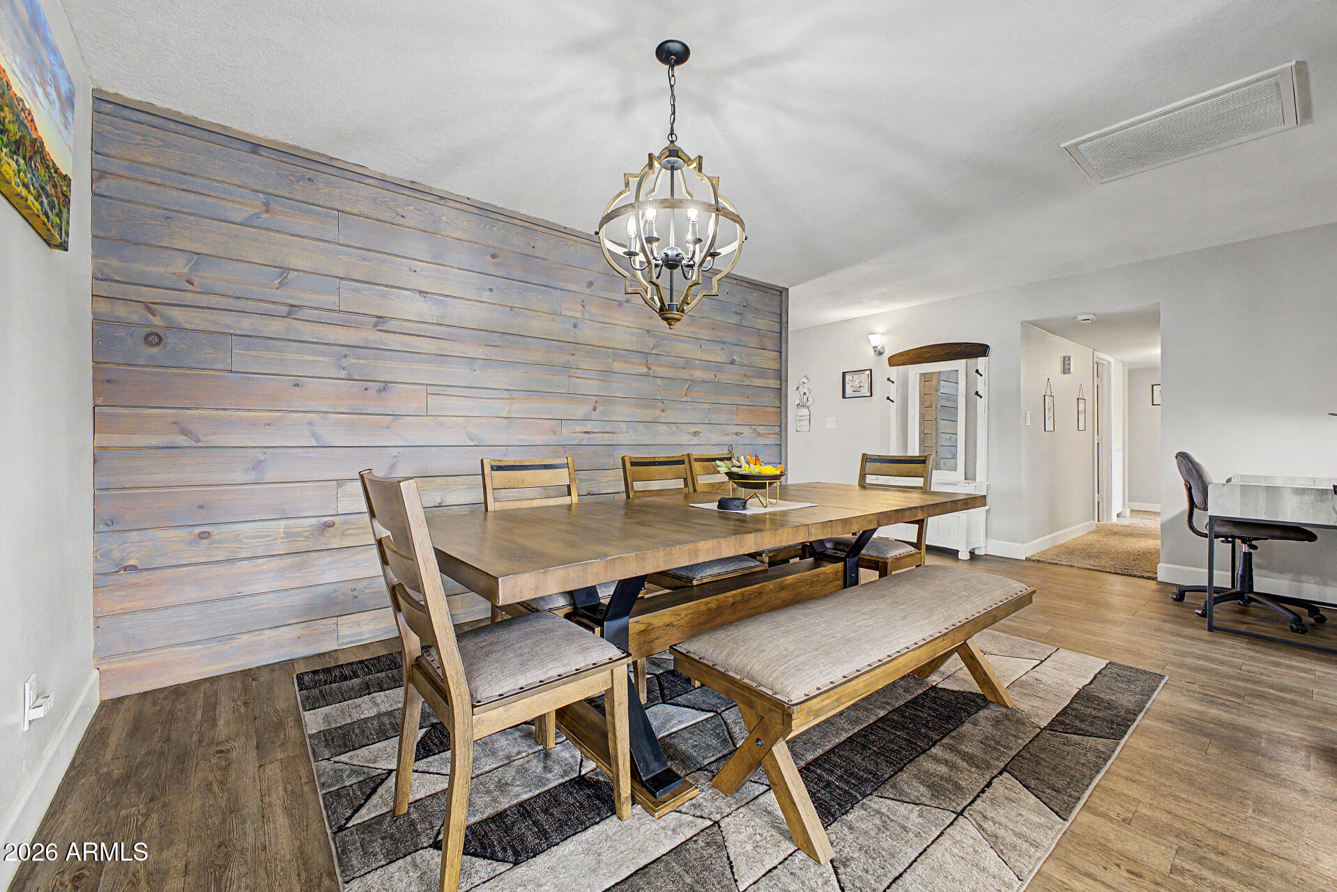 3141 E GABLE Circle