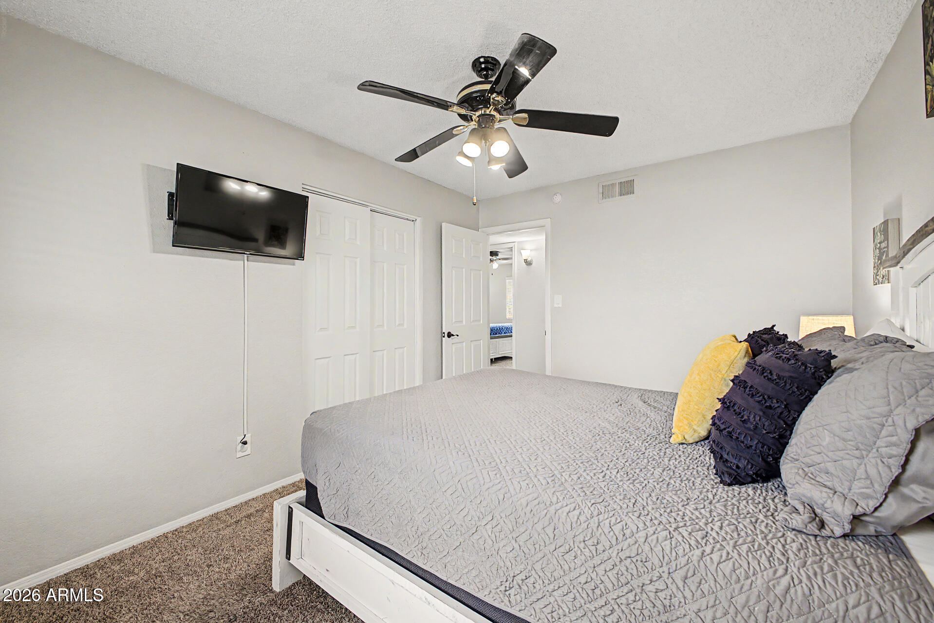 3141 E GABLE Circle