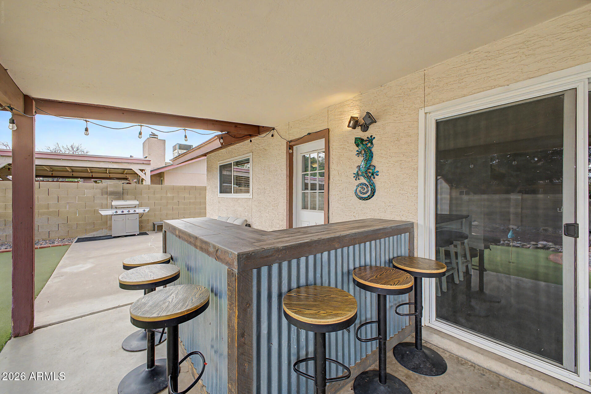3141 E GABLE Circle