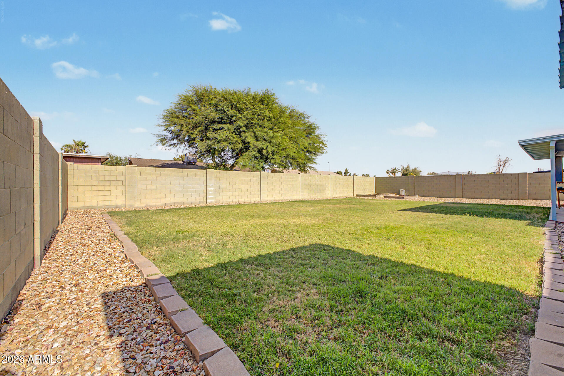 11409 N 57TH Drive