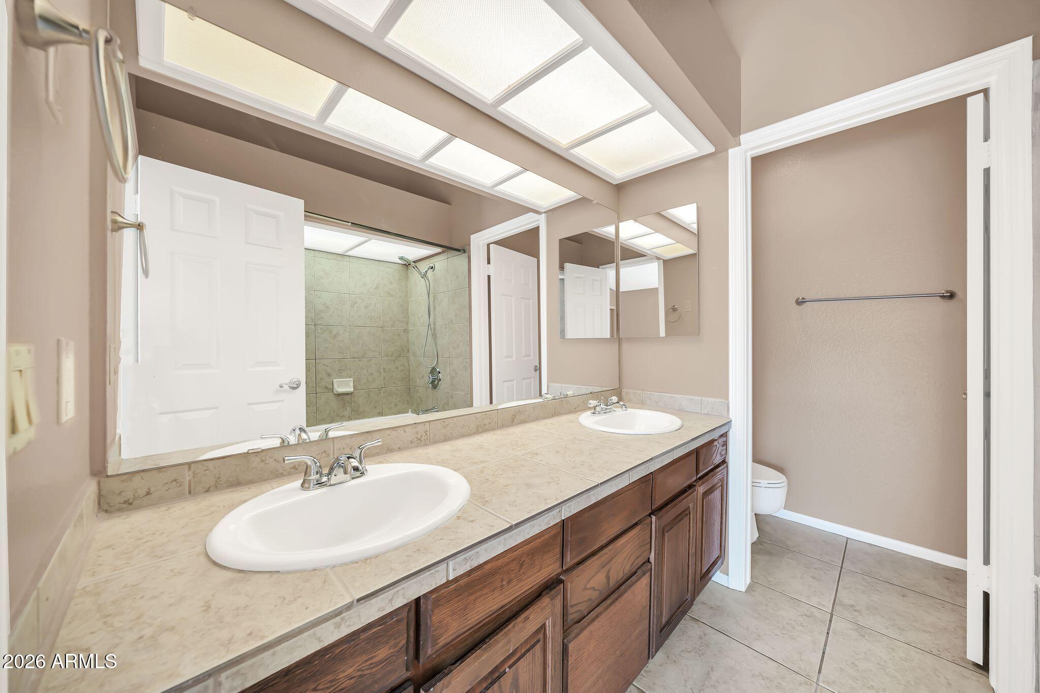 10019 E MOUNTAIN VIEW Road 1103