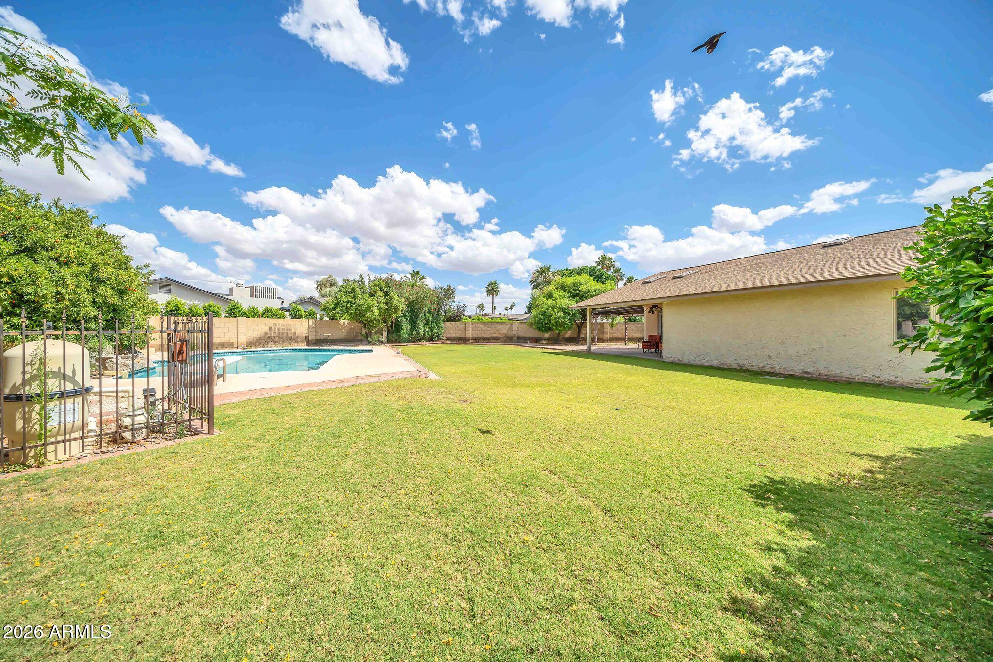 8337 N 85TH Street