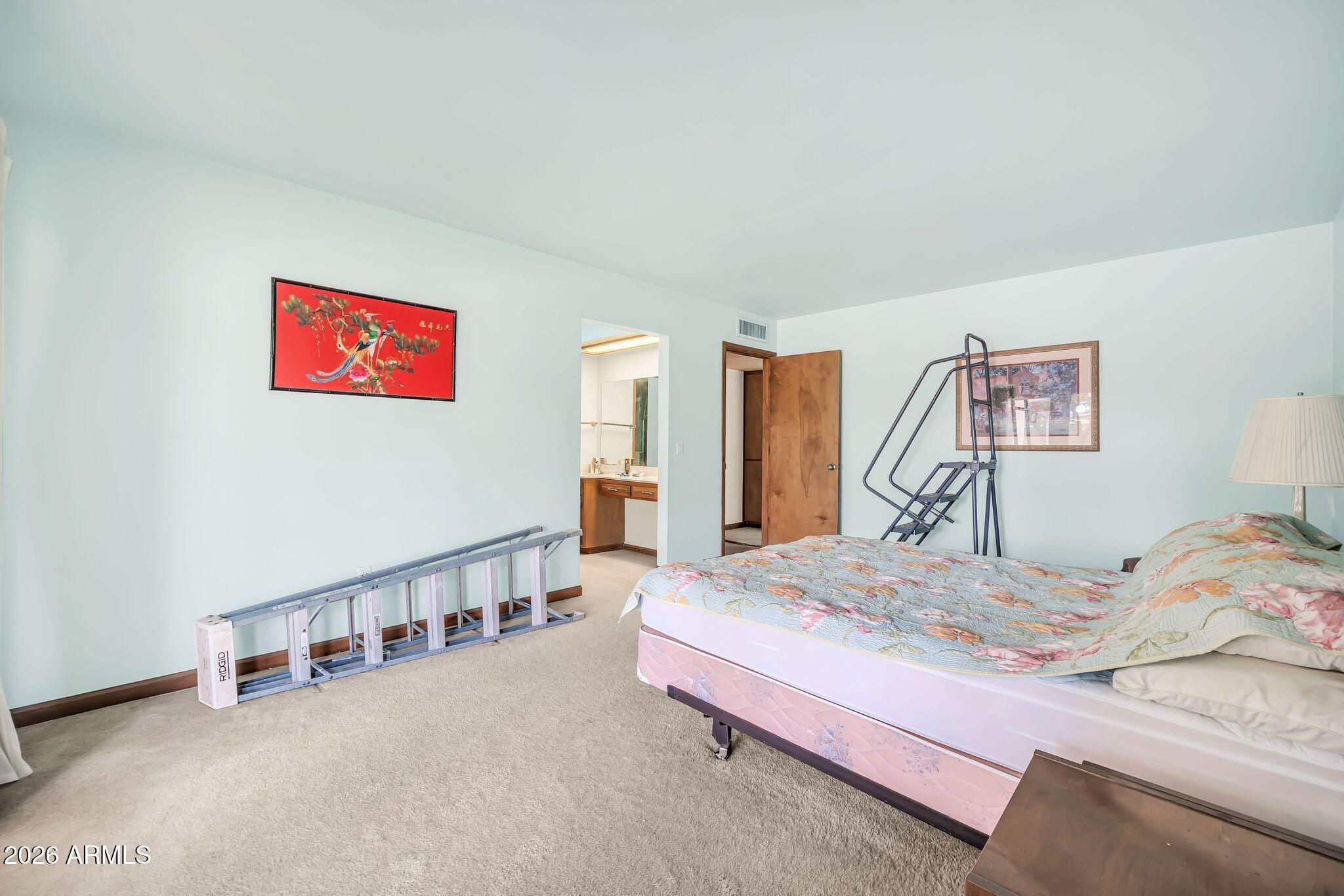 8337 N 85TH Street