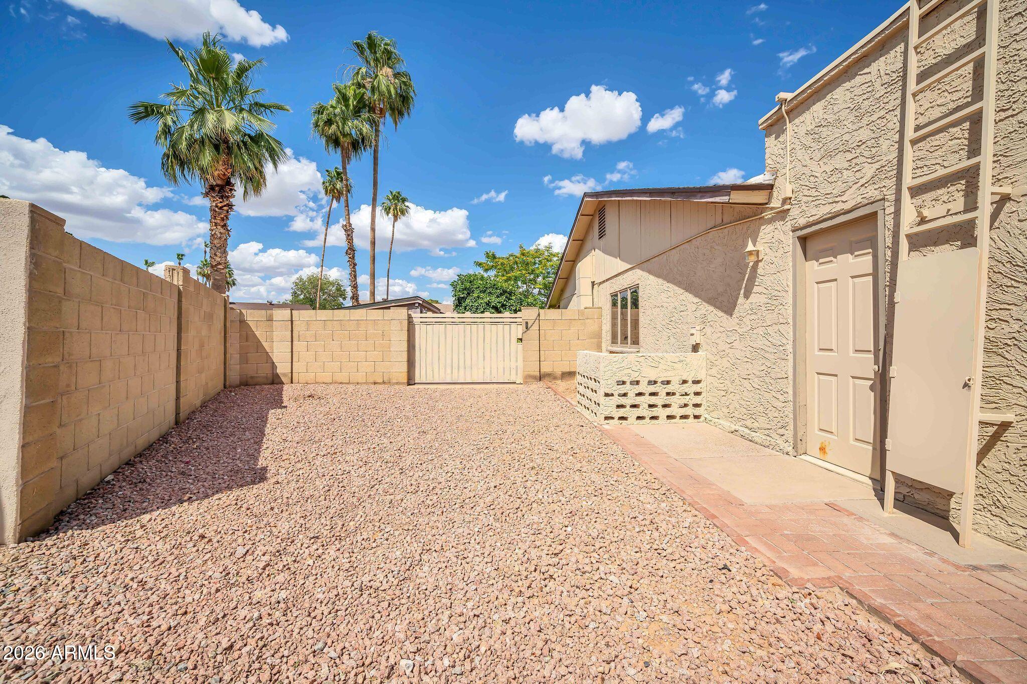 8337 N 85TH Street