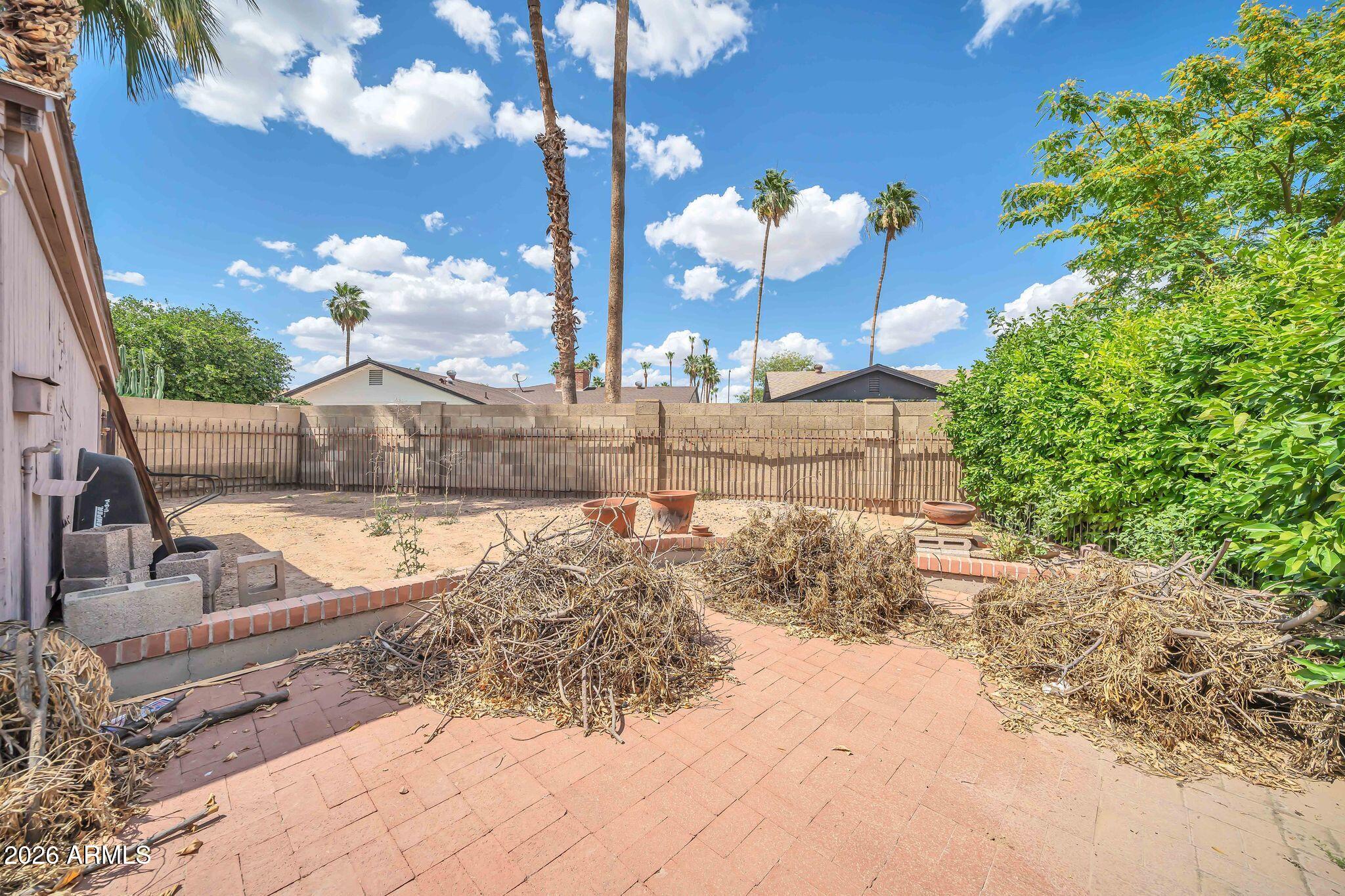 8337 N 85TH Street