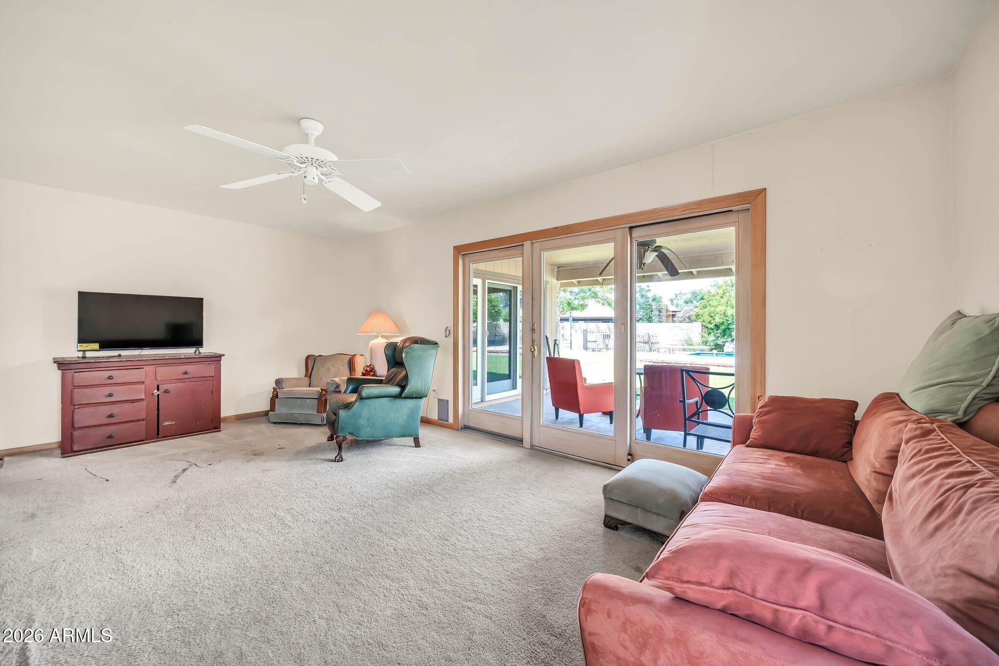 8337 N 85TH Street