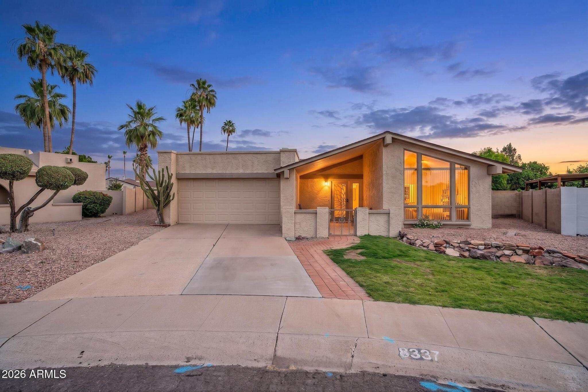 8337 N 85TH Street