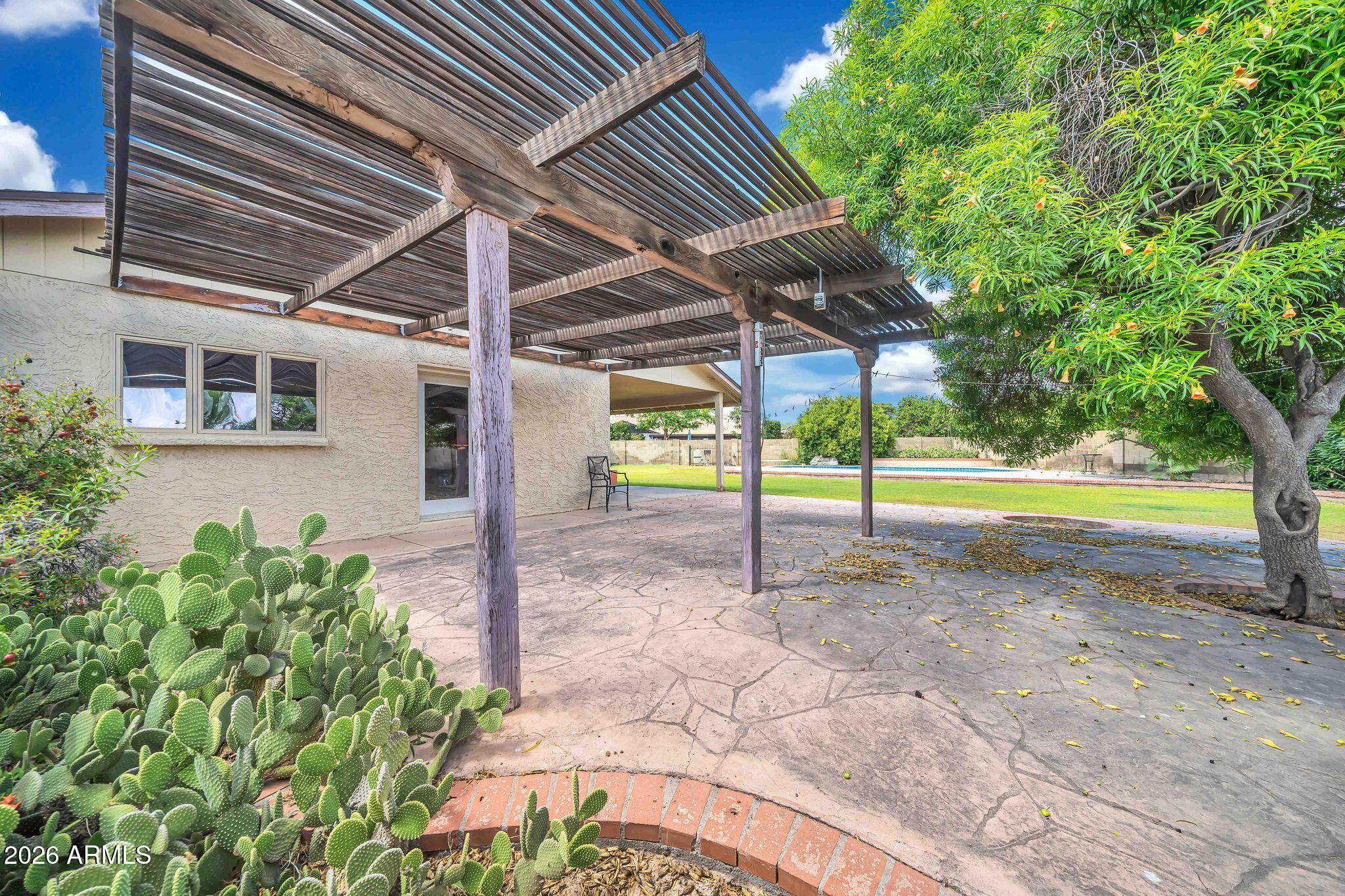 8337 N 85TH Street