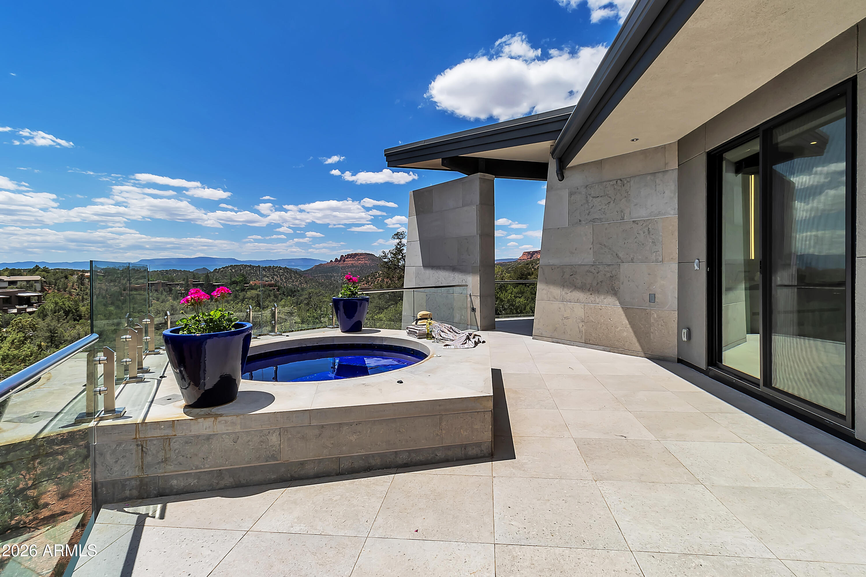 10 TOURMALINE Drive