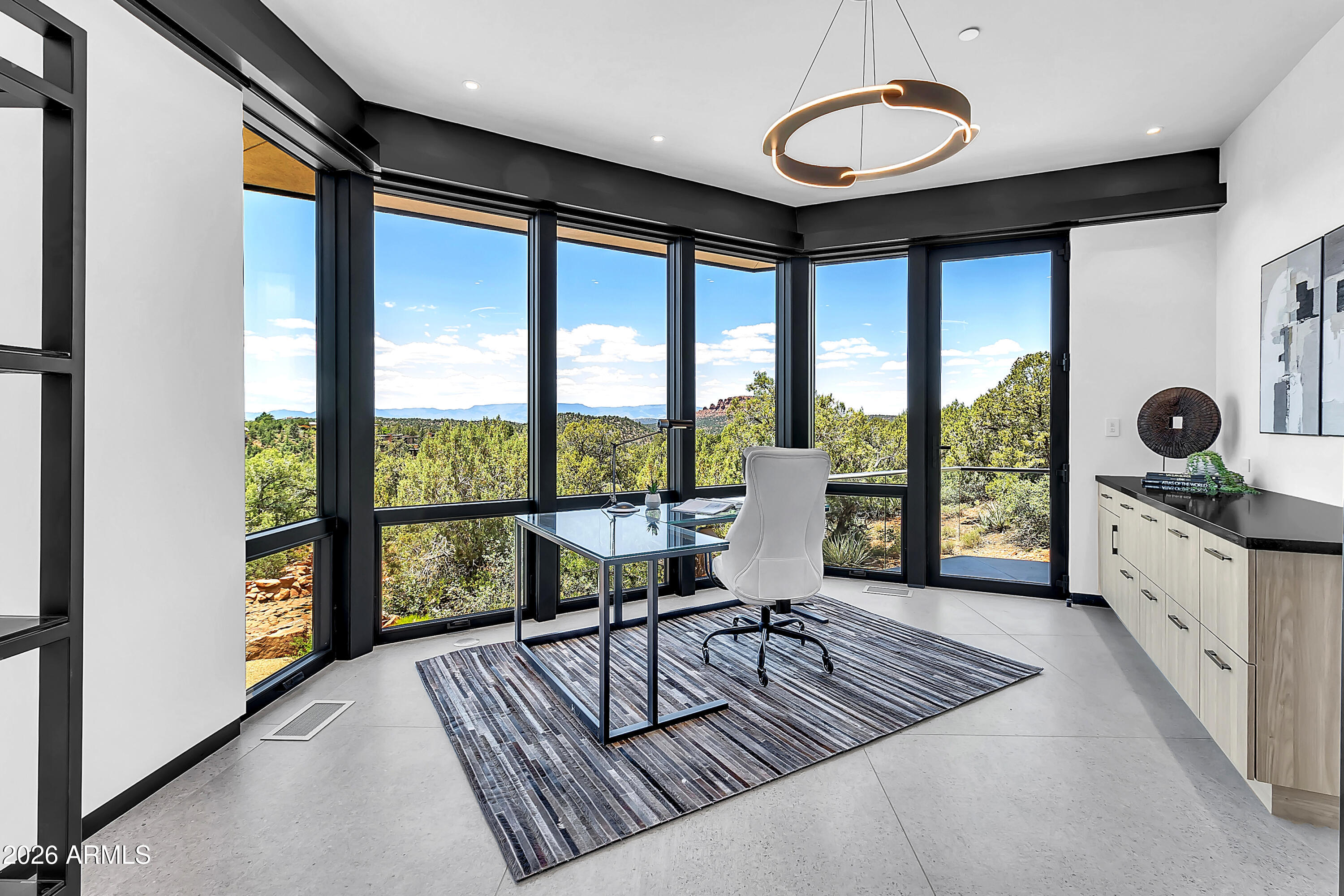 10 TOURMALINE Drive