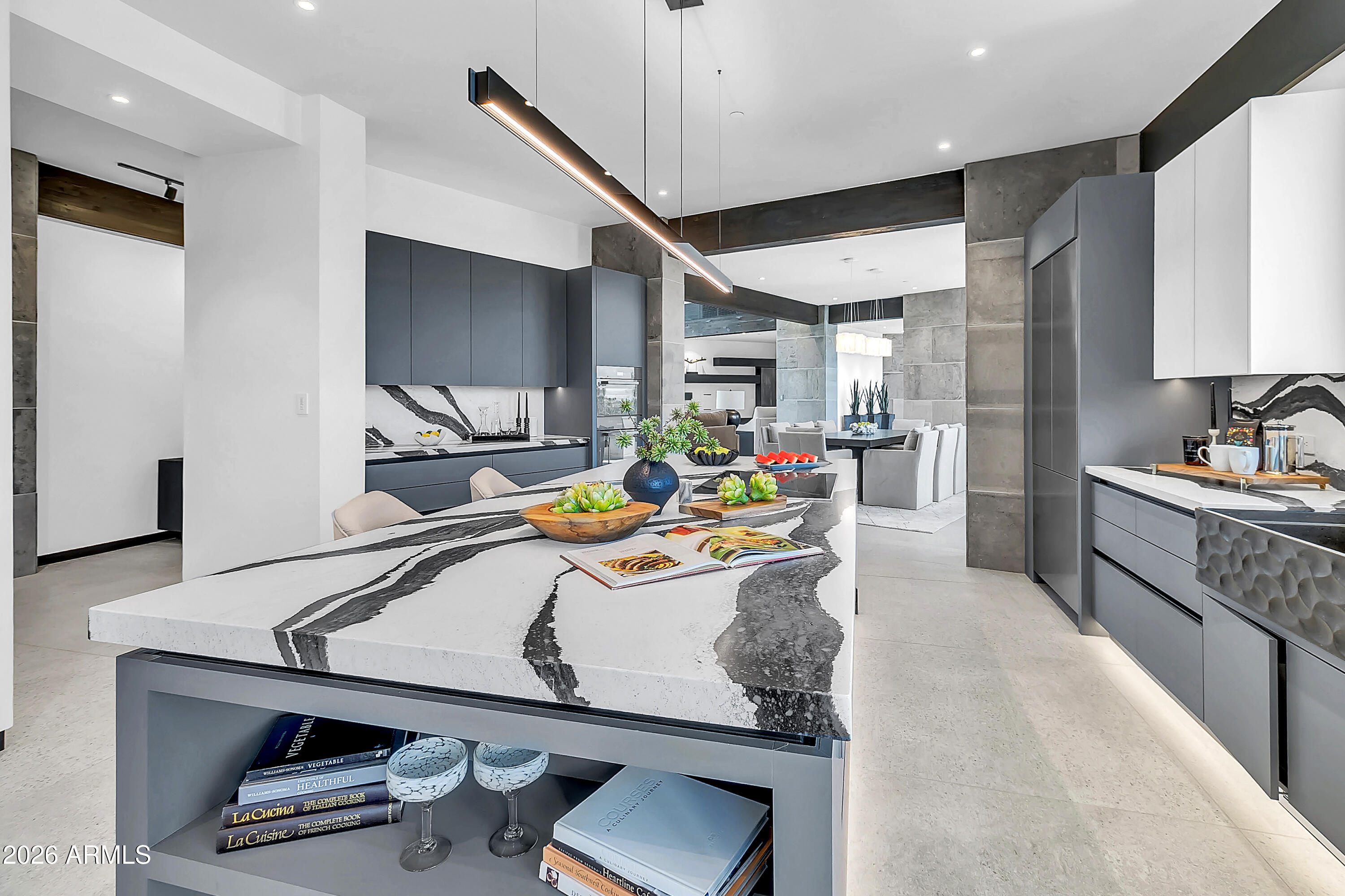 10 TOURMALINE Drive