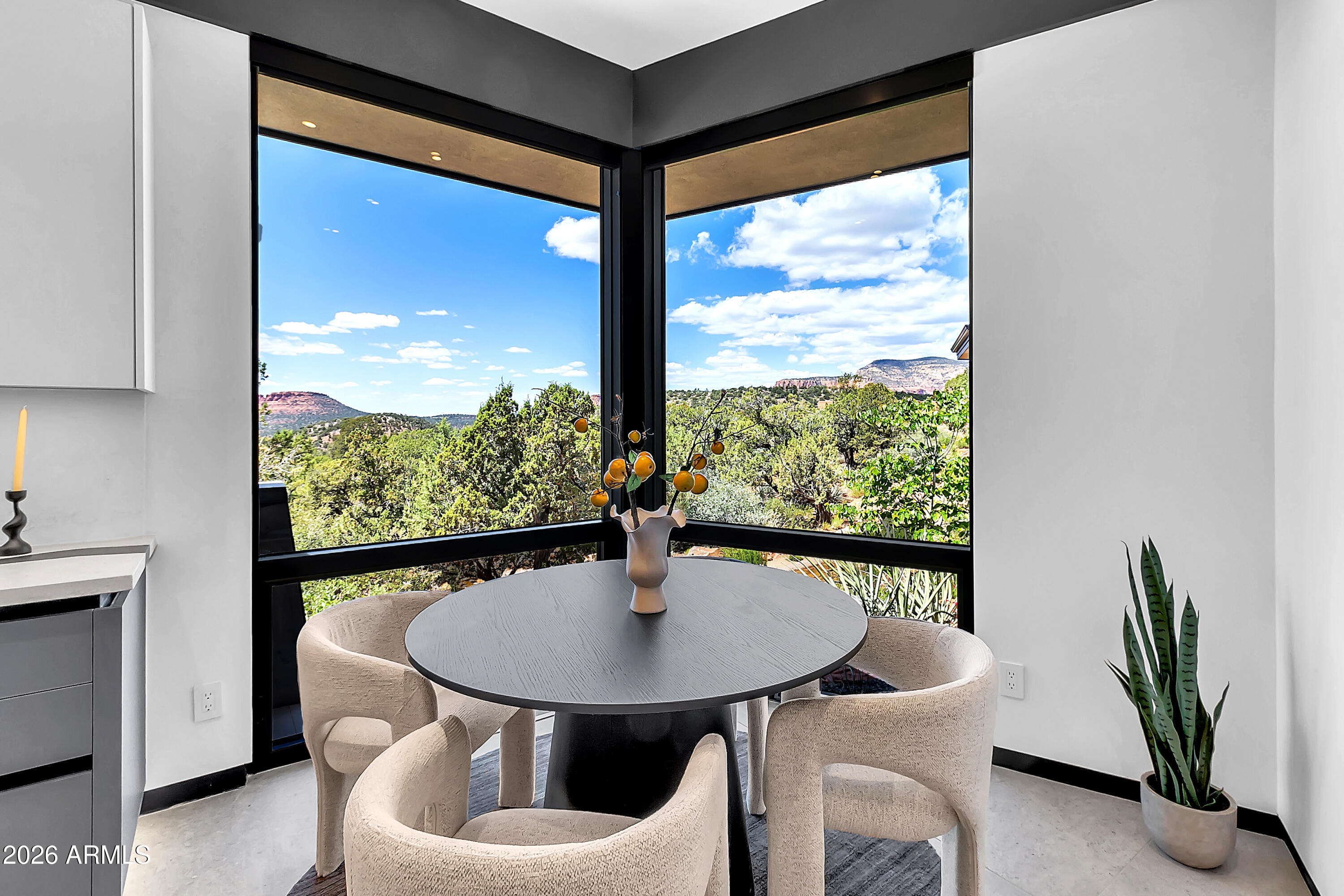 10 TOURMALINE Drive