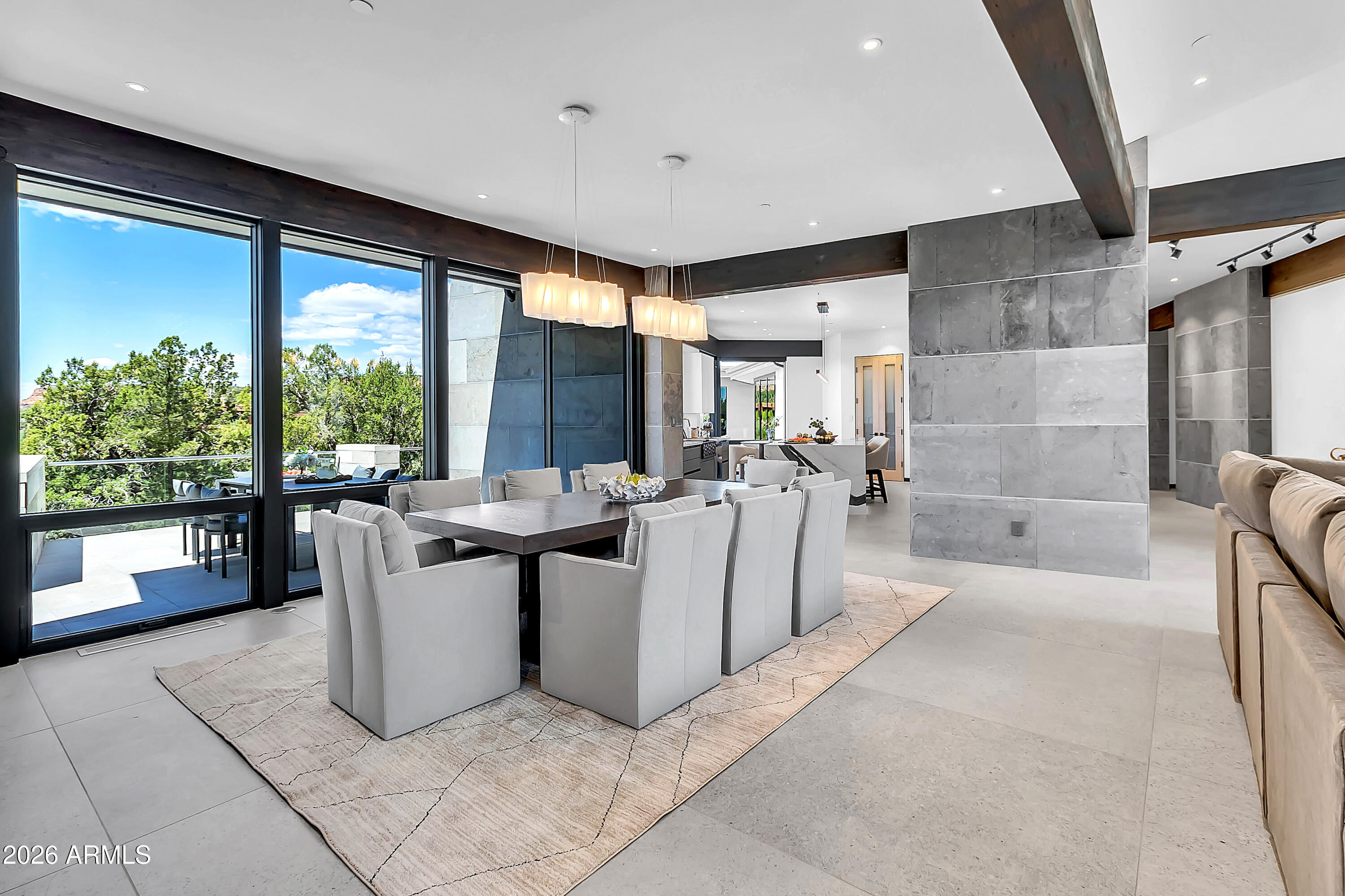 10 TOURMALINE Drive