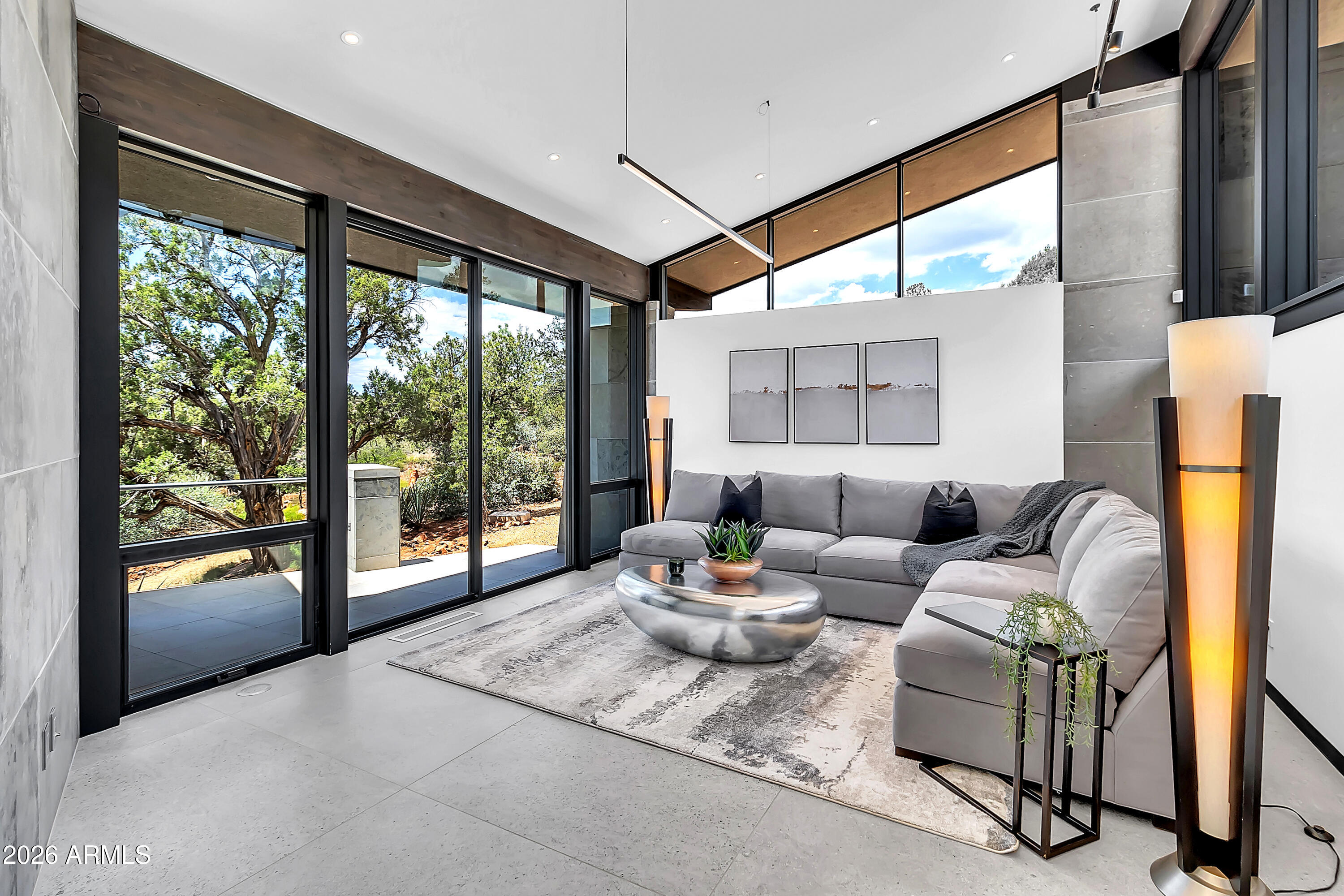10 TOURMALINE Drive