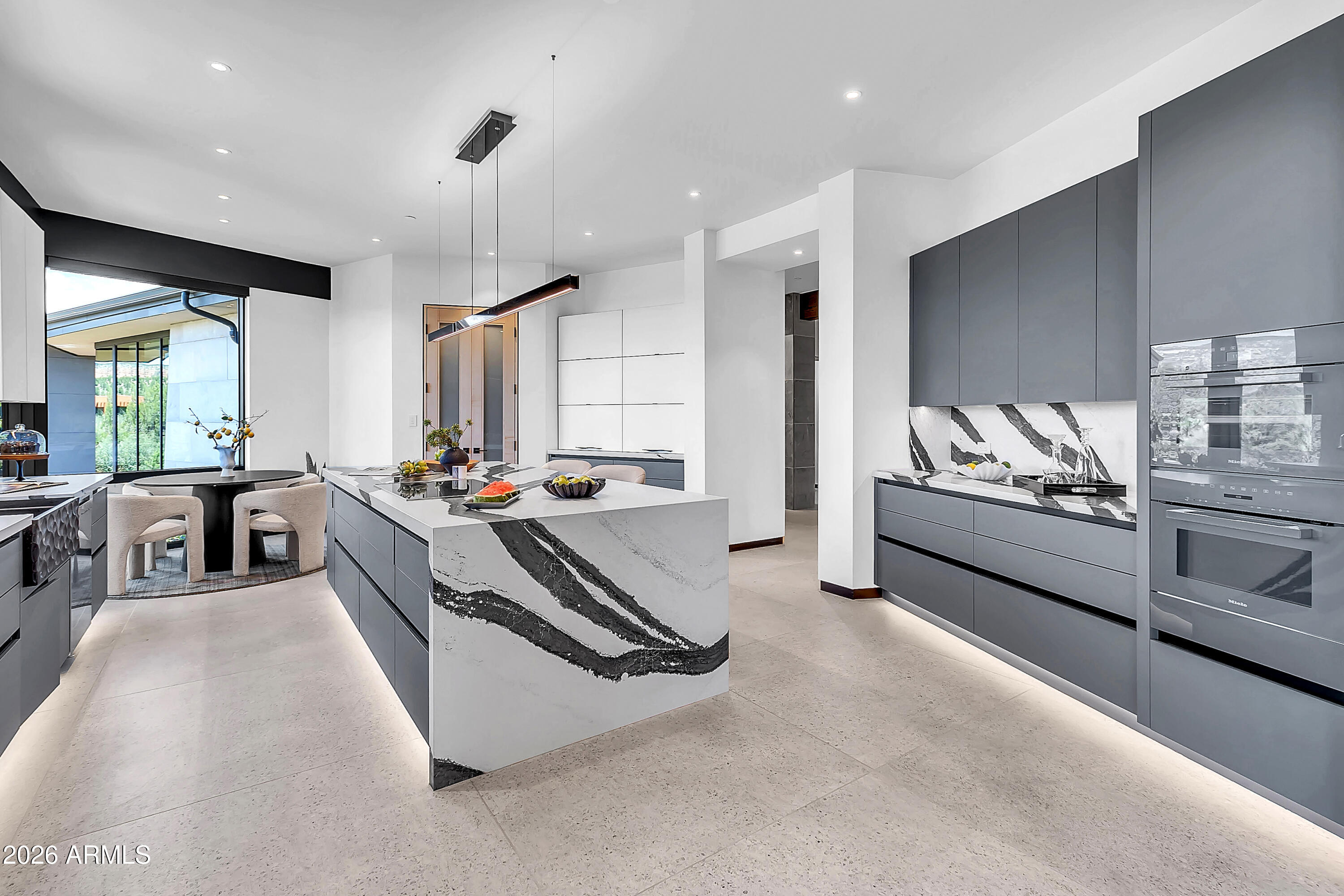 10 TOURMALINE Drive