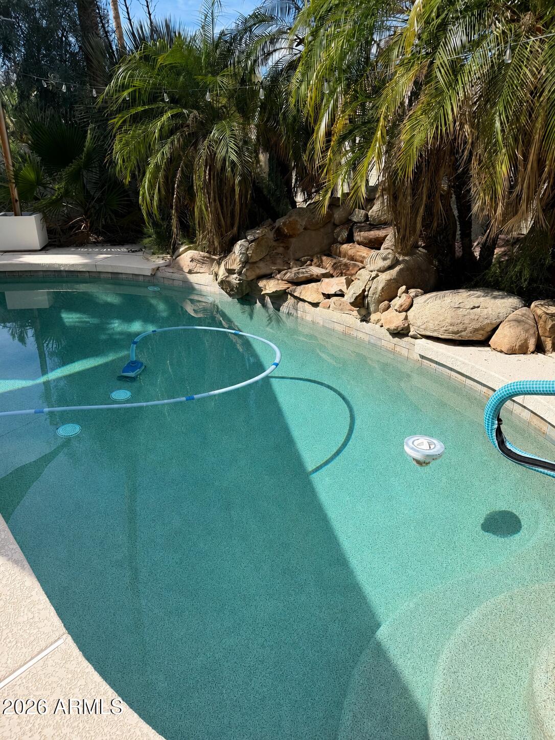 15214 E SHOOT OUT Plaza