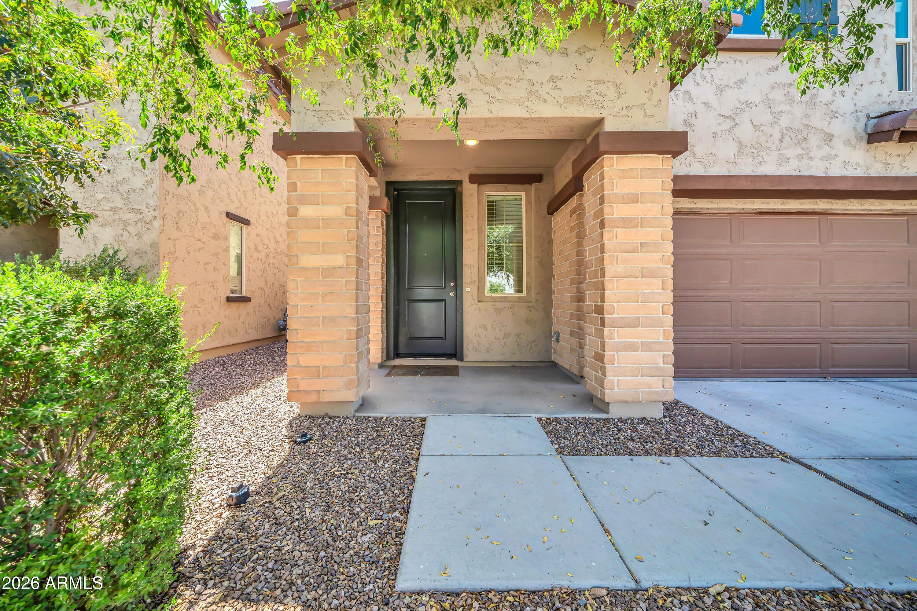 6808 N 88TH Lane