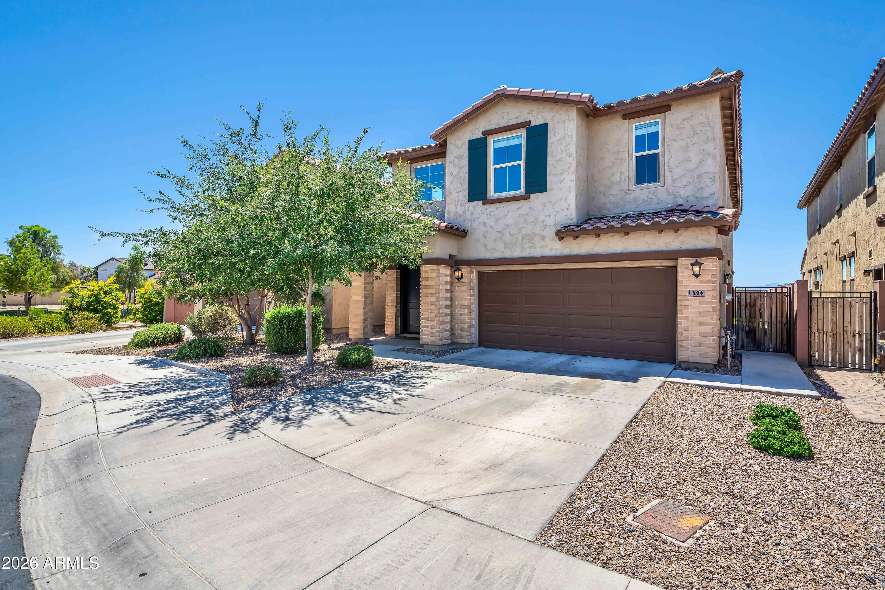 6808 N 88TH Lane