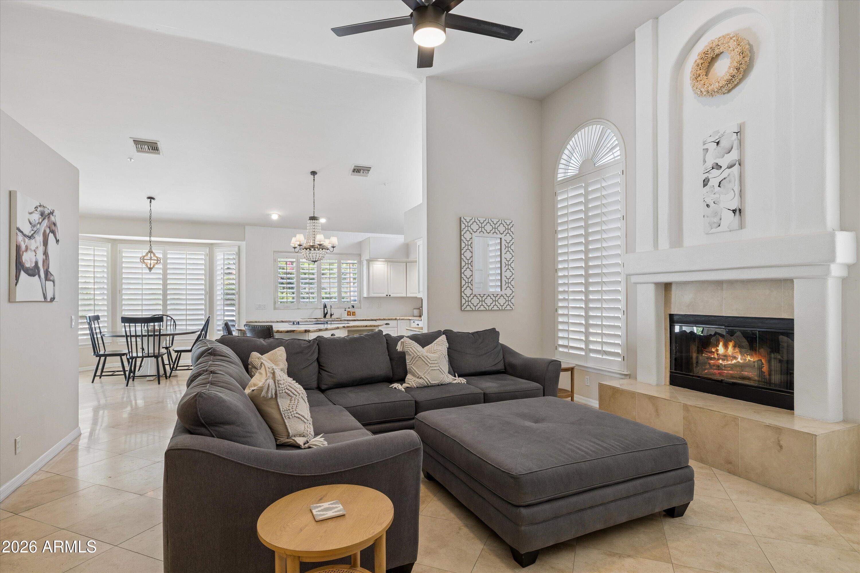 10038 E CORRINE Drive