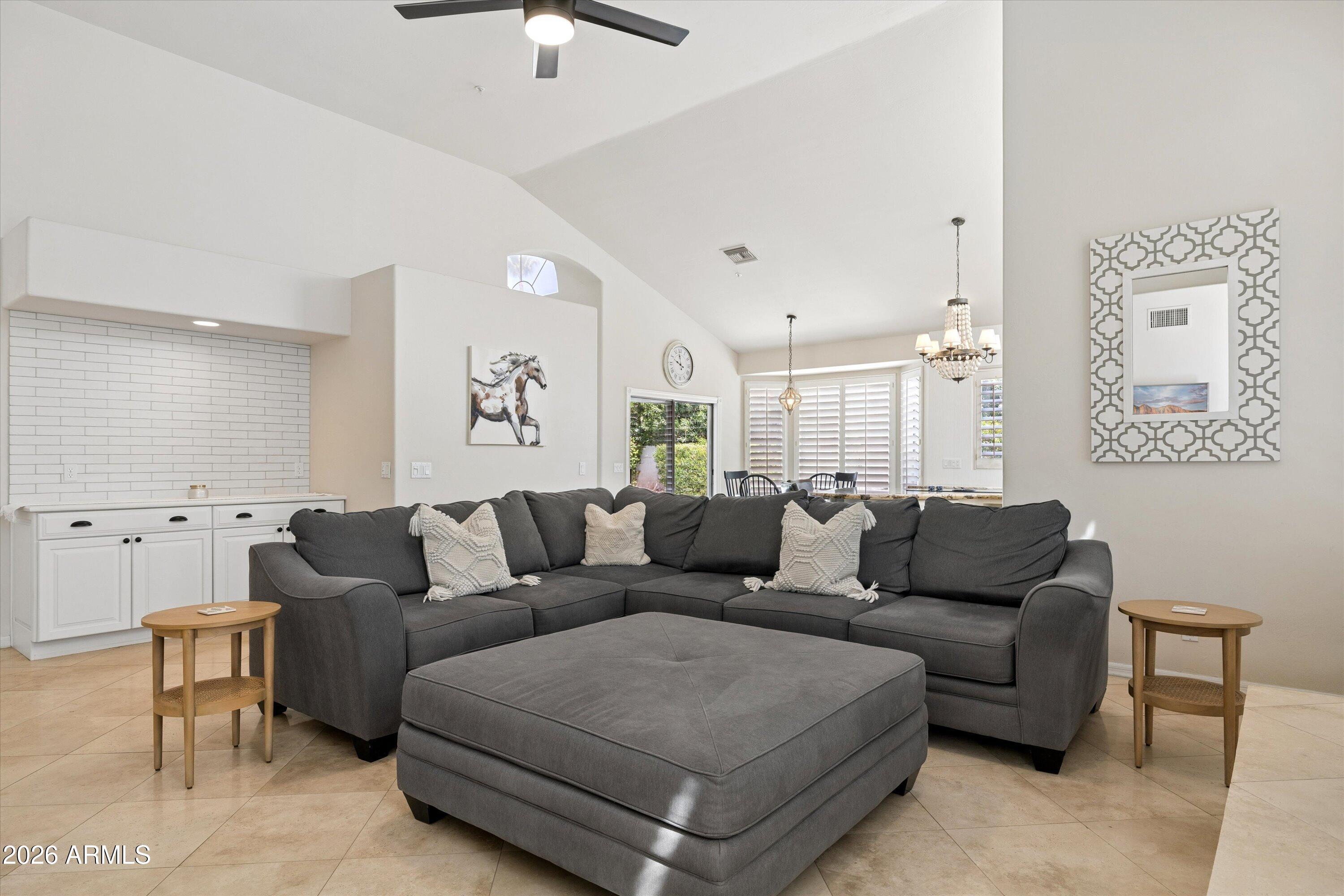 10038 E CORRINE Drive