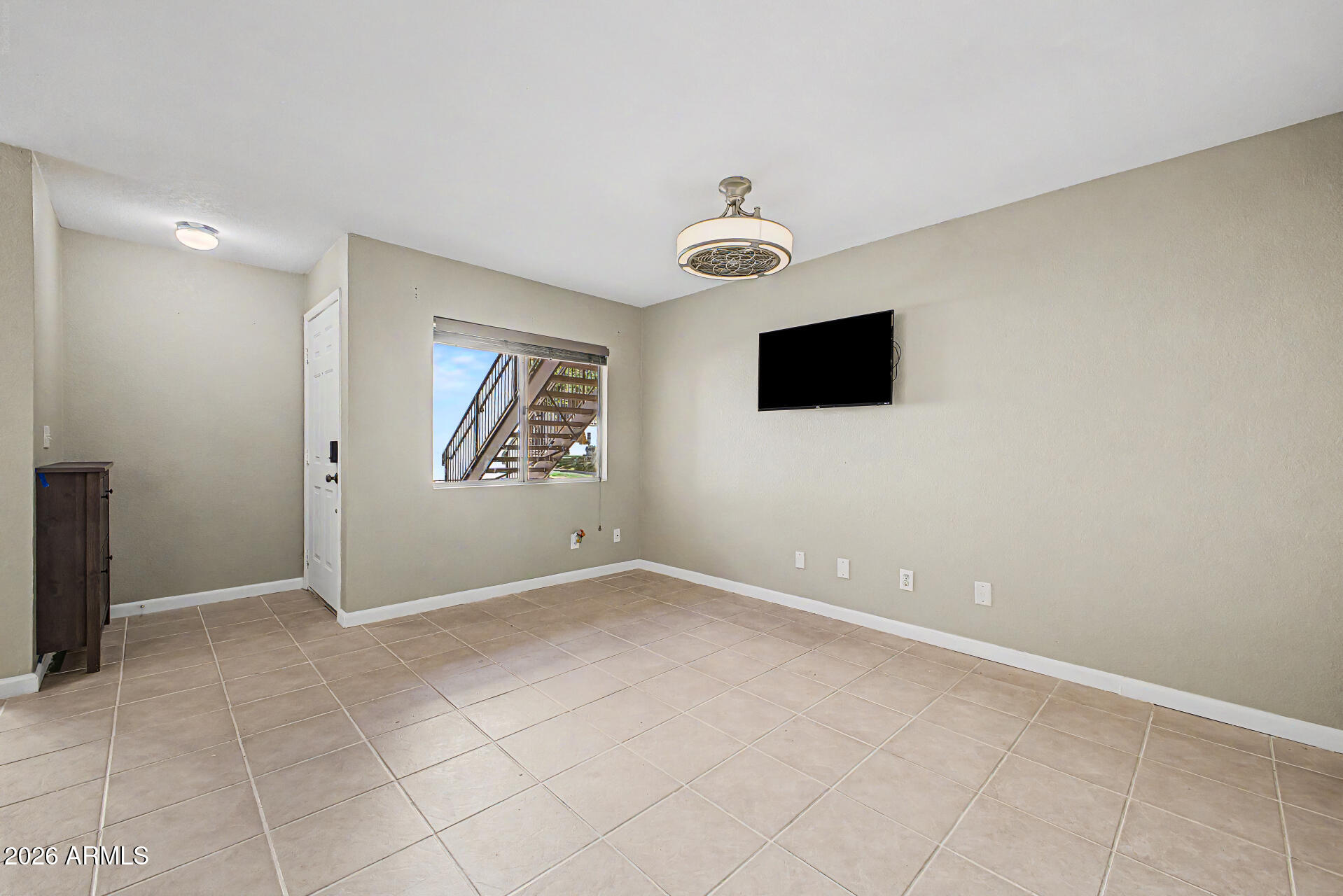 520 N STAPLEY Drive 186