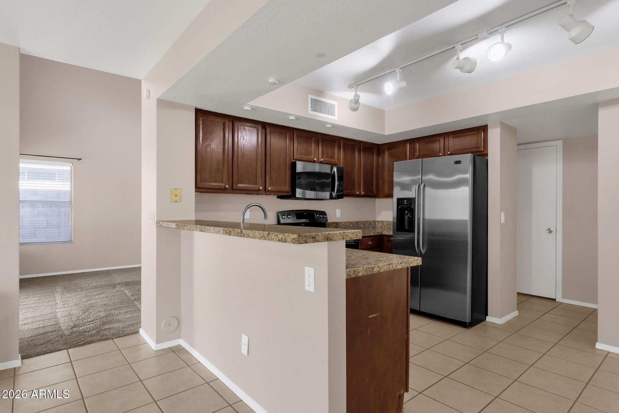 132 W MONONA Drive