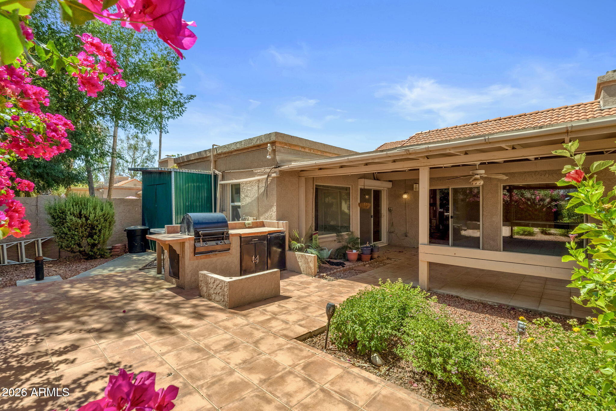 4118 E LARKSPUR Drive