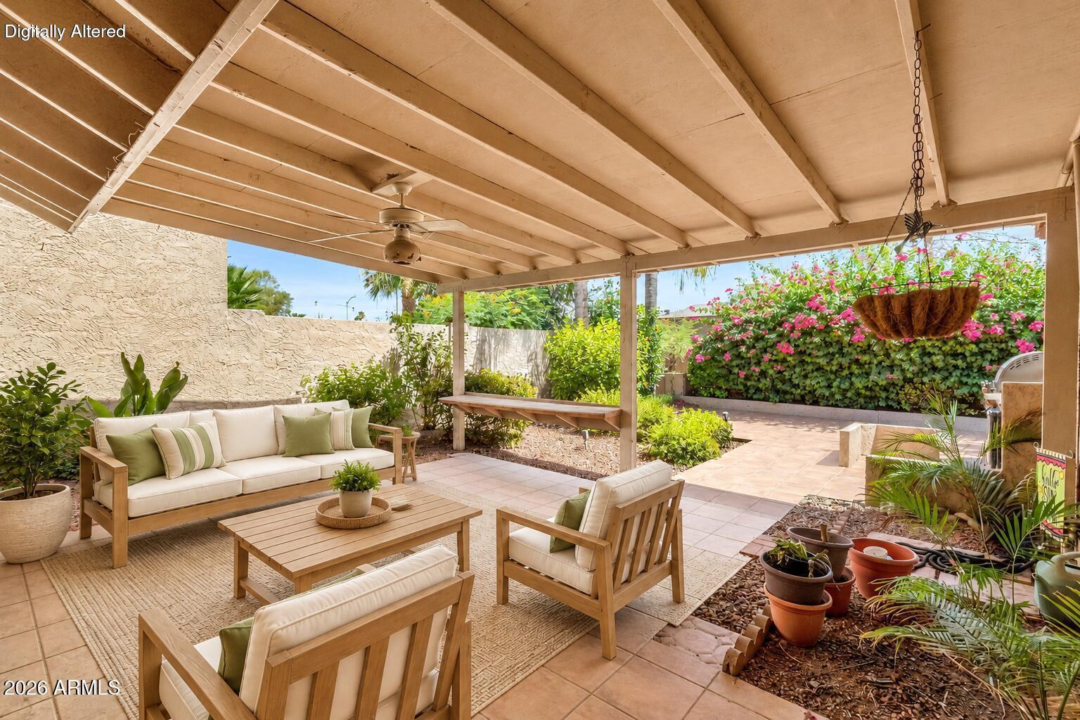 4118 E LARKSPUR Drive