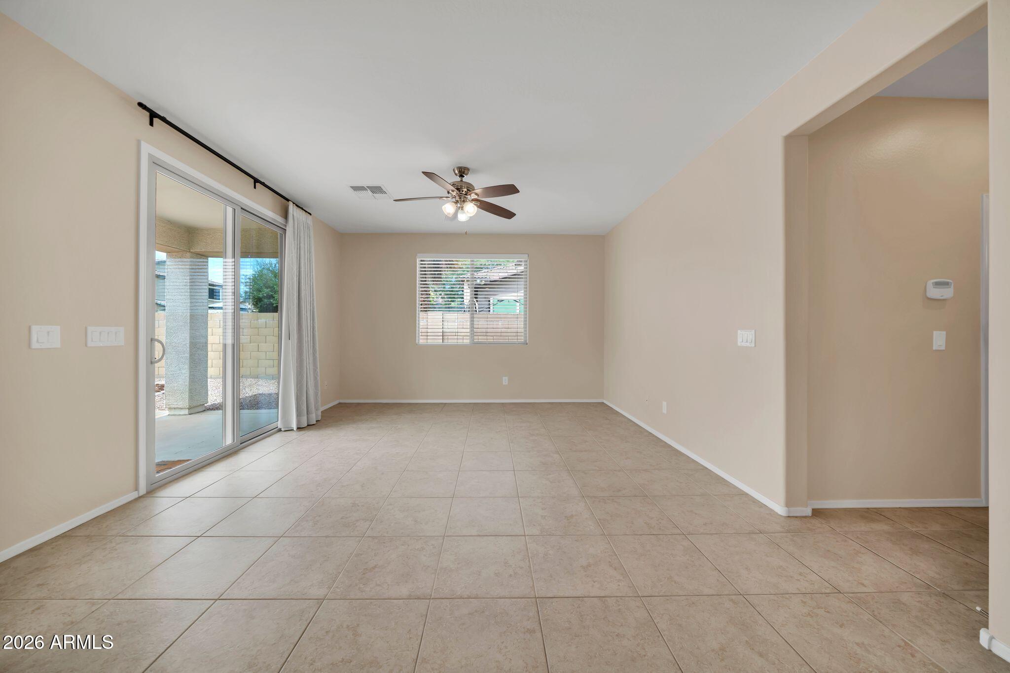 15623 W POINSETTIA Drive