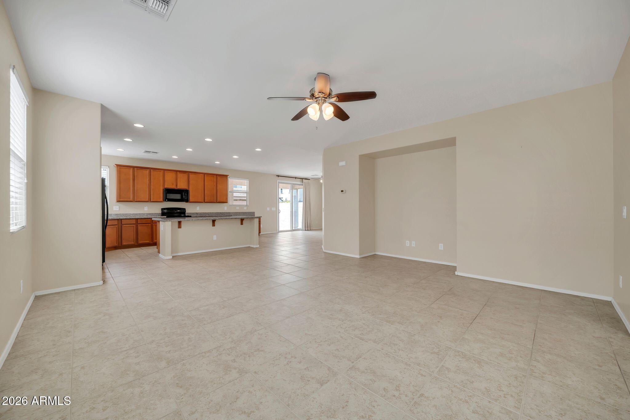 15623 W POINSETTIA Drive