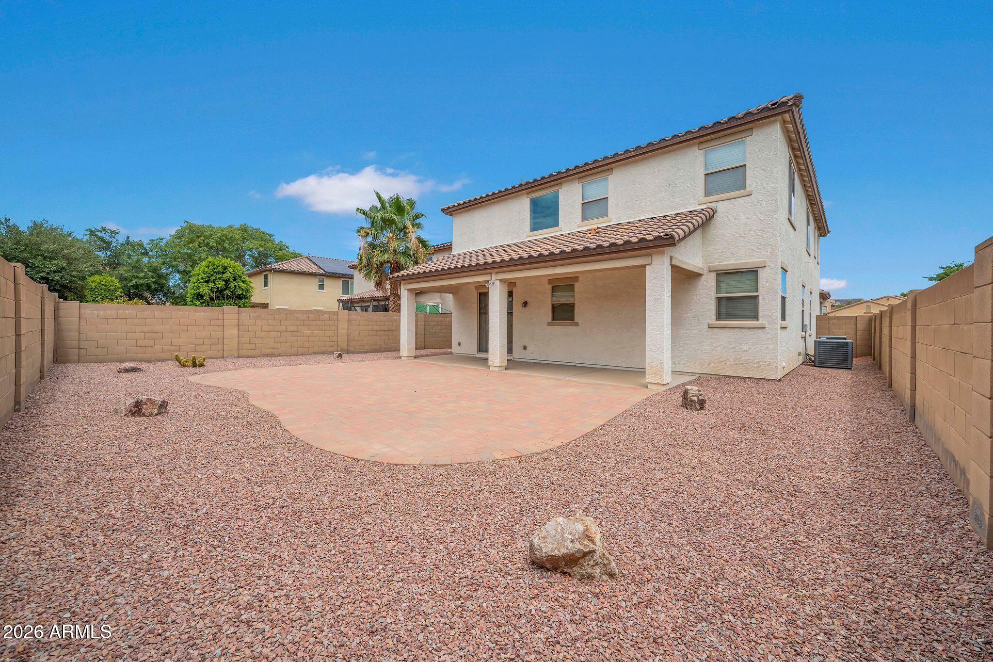 15623 W POINSETTIA Drive