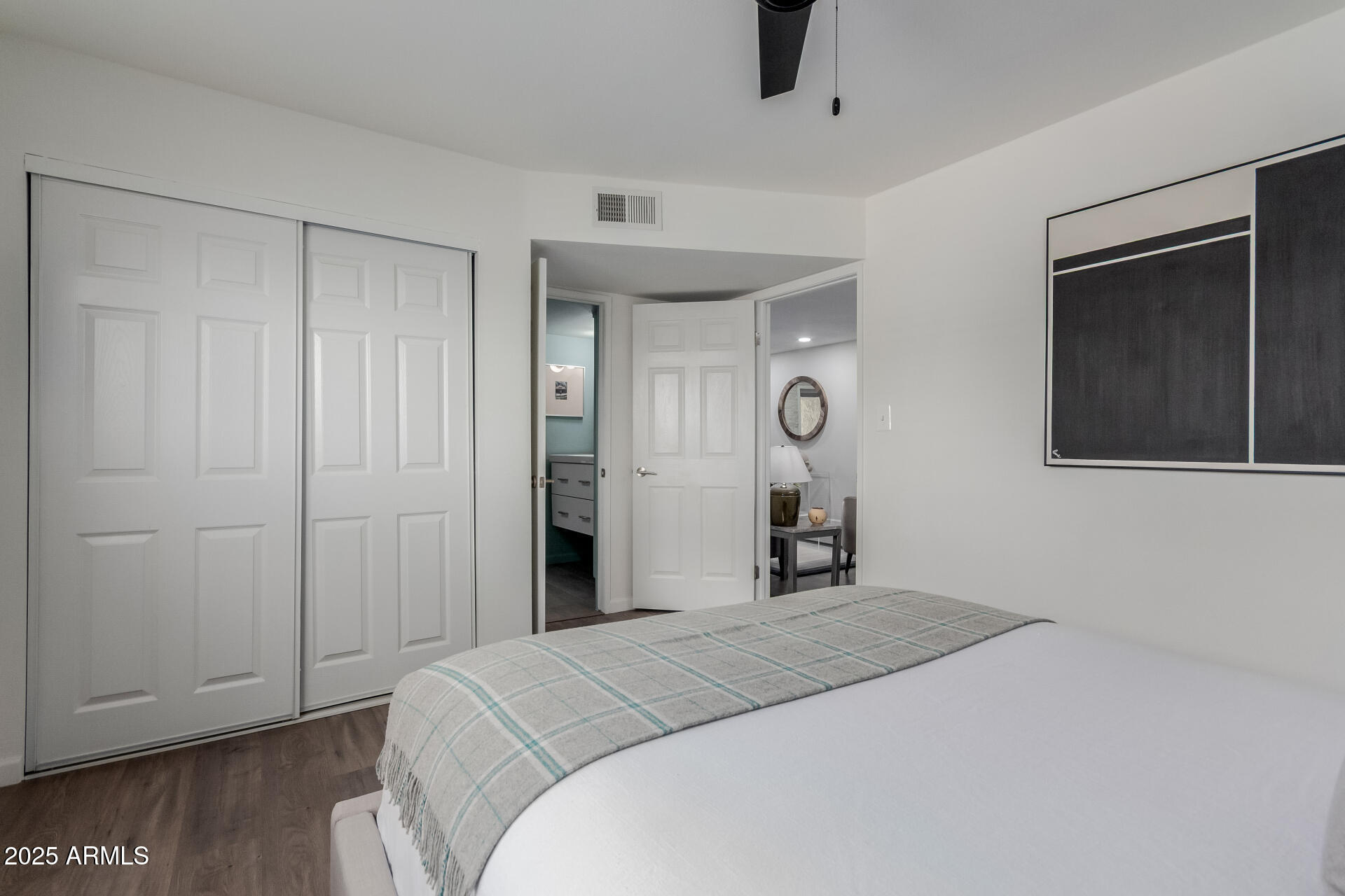 5525 E THOMAS Road M12