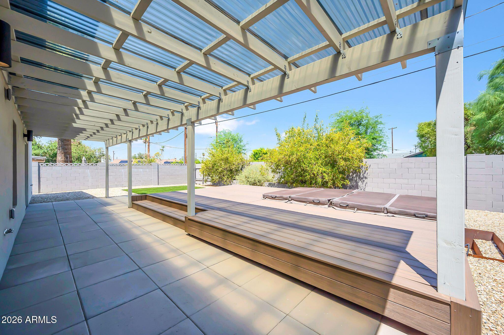 2325 N 64TH Street