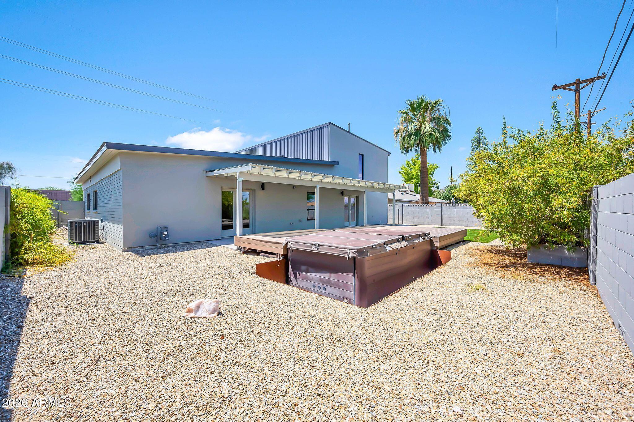2325 N 64TH Street