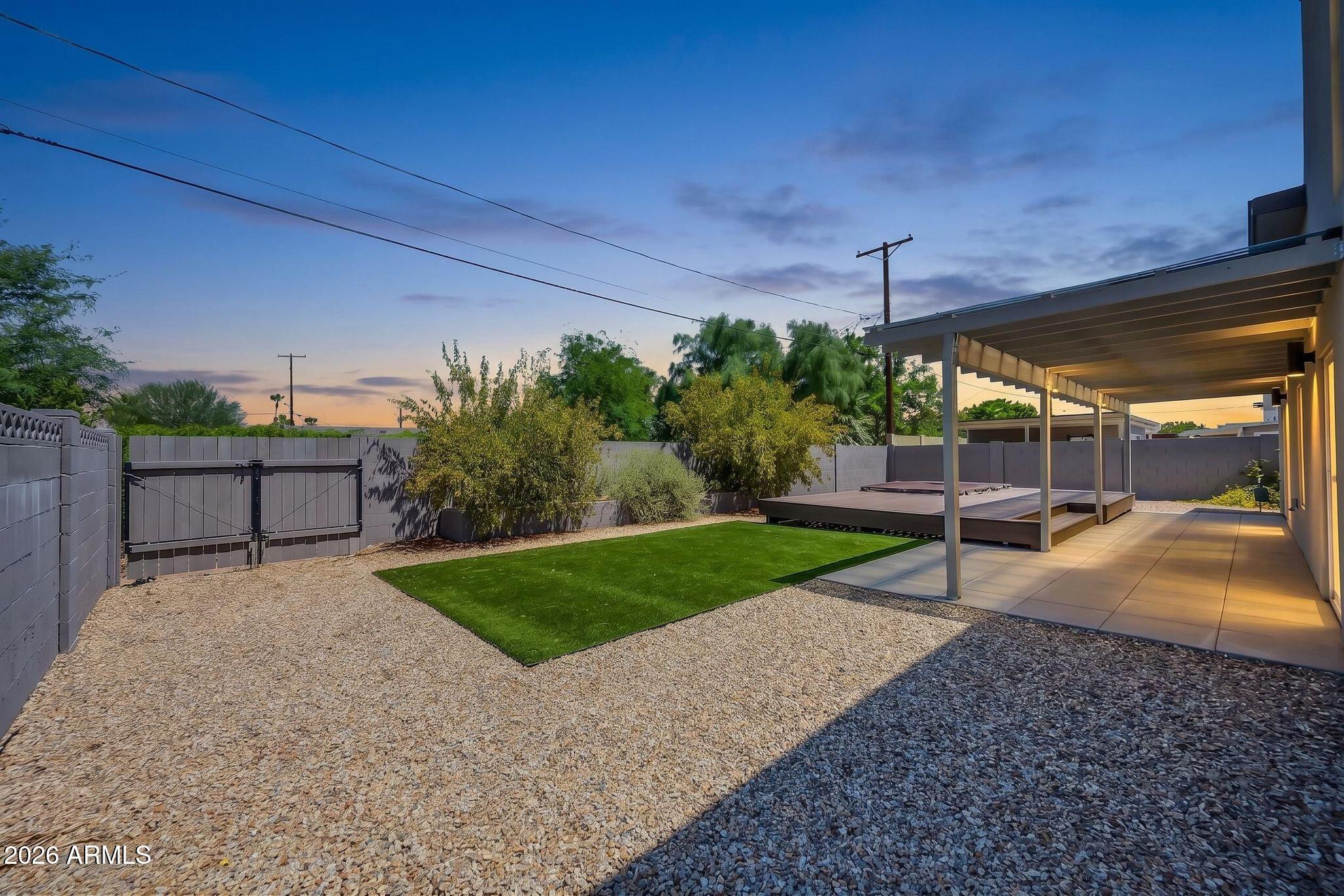 2325 N 64TH Street