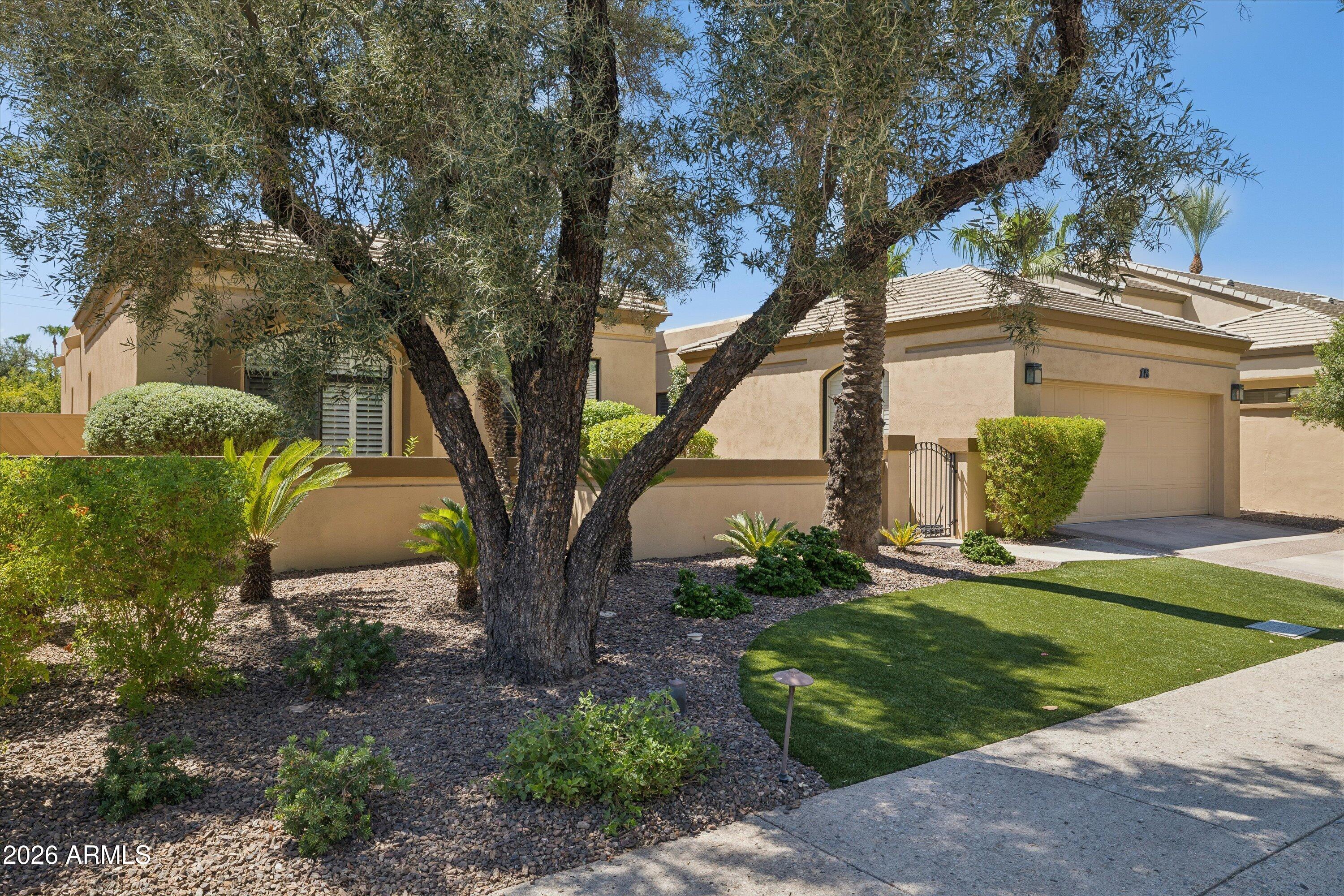 7323 E GAINEY RANCH Road 18