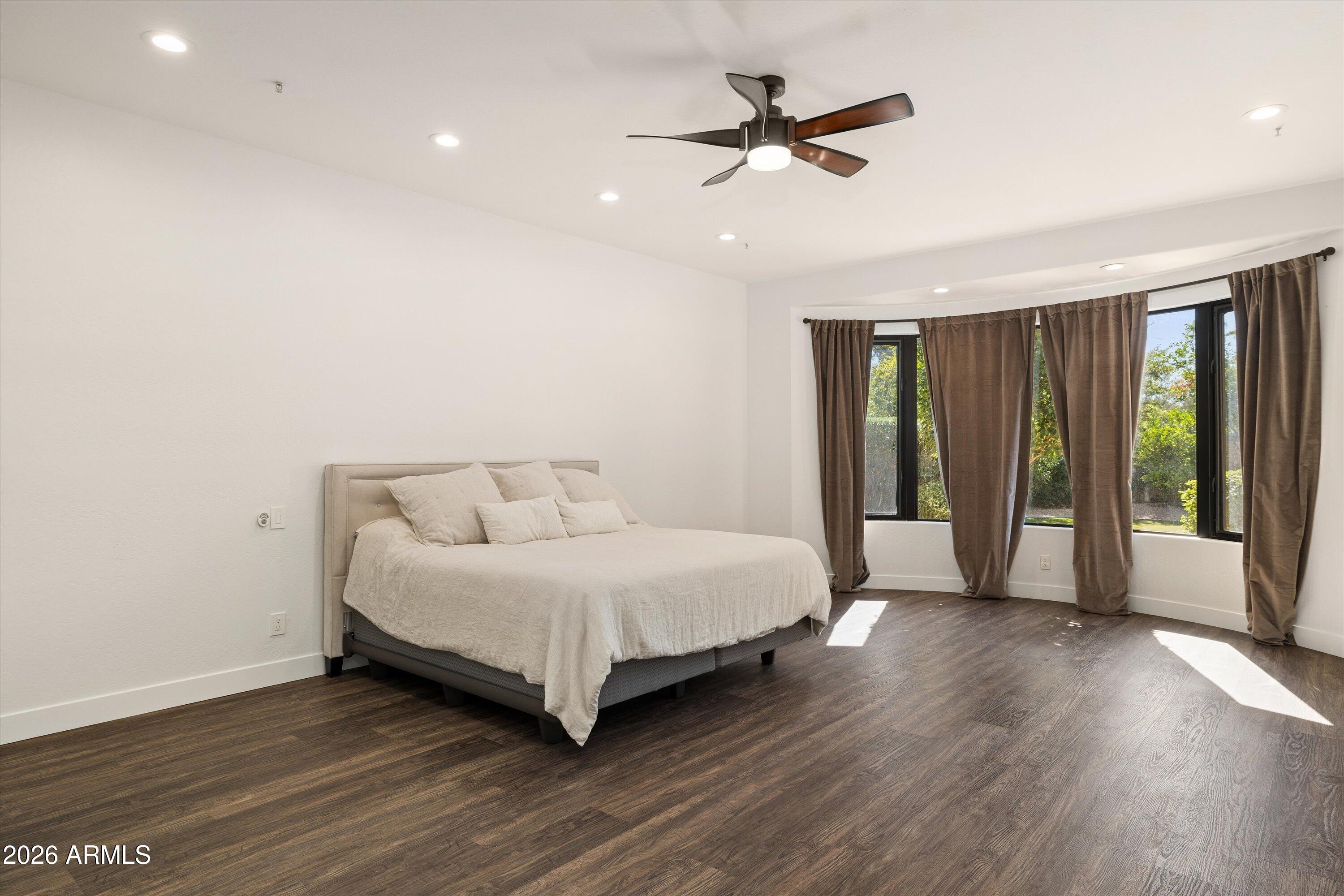 7323 E GAINEY RANCH Road 18