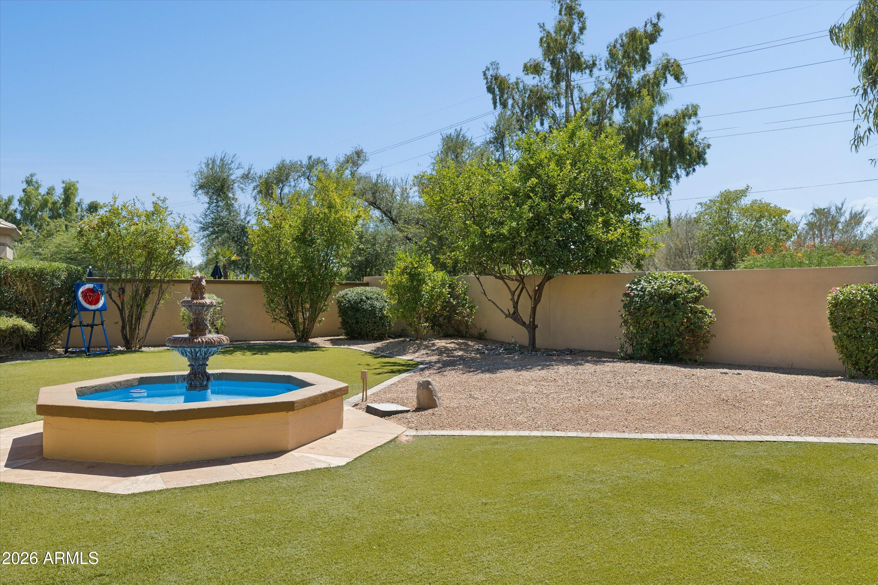 7323 E GAINEY RANCH Road 18