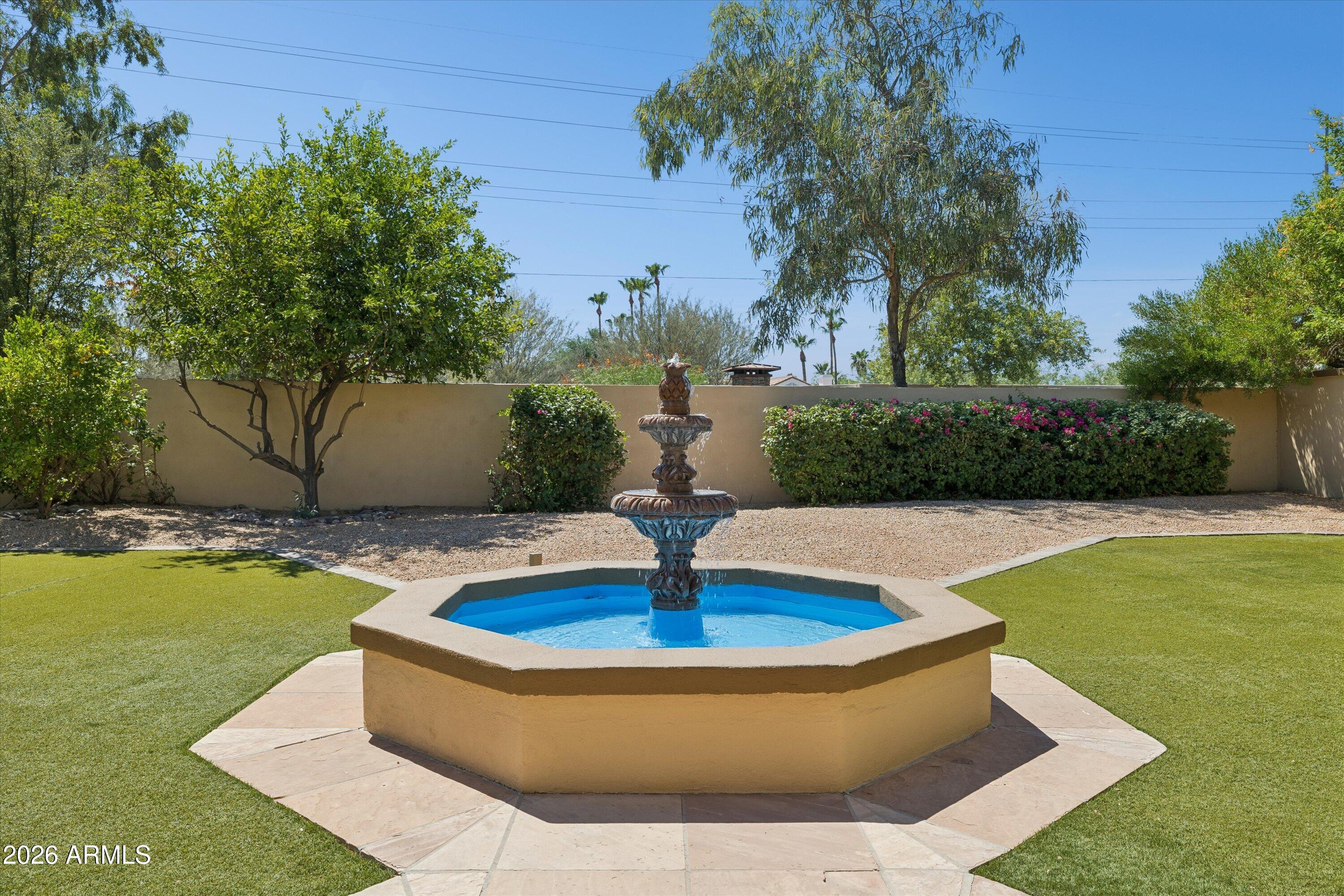 7323 E GAINEY RANCH Road 18