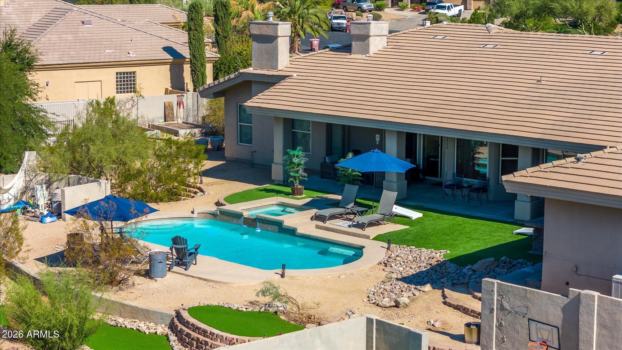 10450 N 117th Place