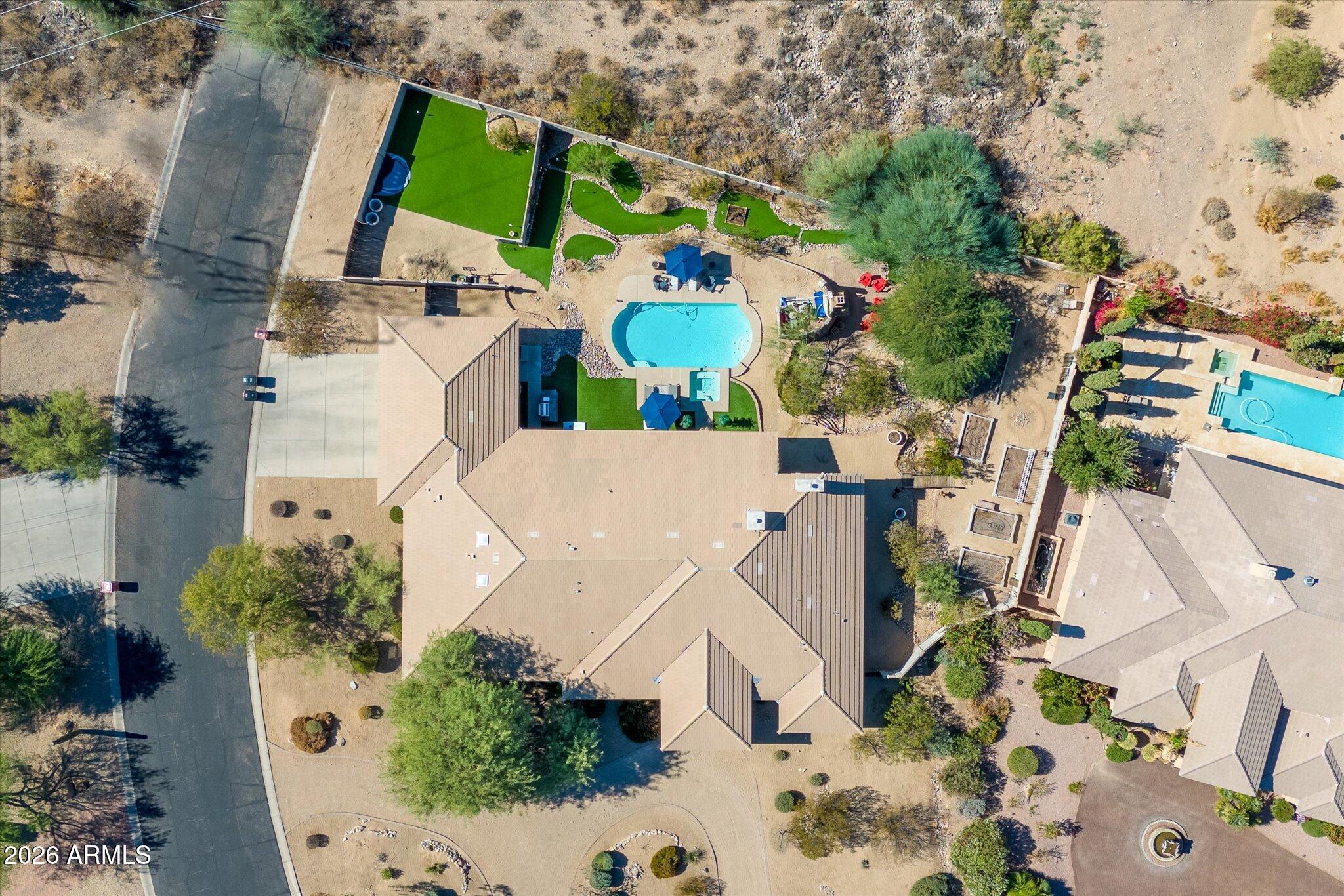 10450 N 117th Place
