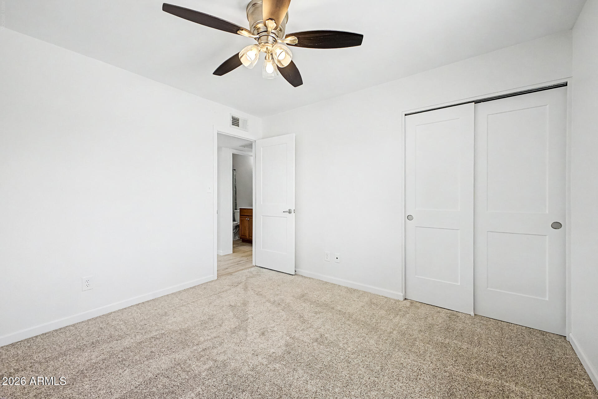 3720 W LIBBY Street